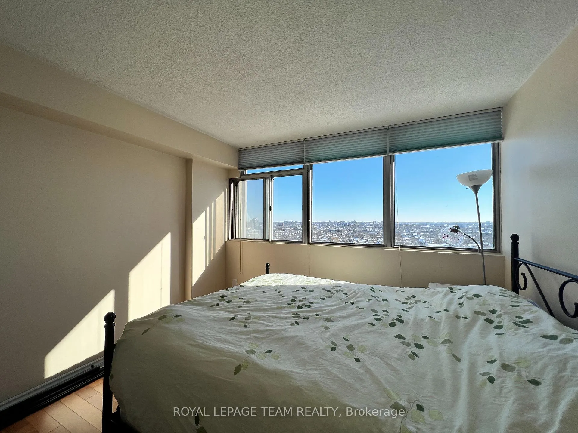 Photo 13 of Unit 2007, 530 Laurier Avenue, Ottawa, Ottawa Centre — HOMEH