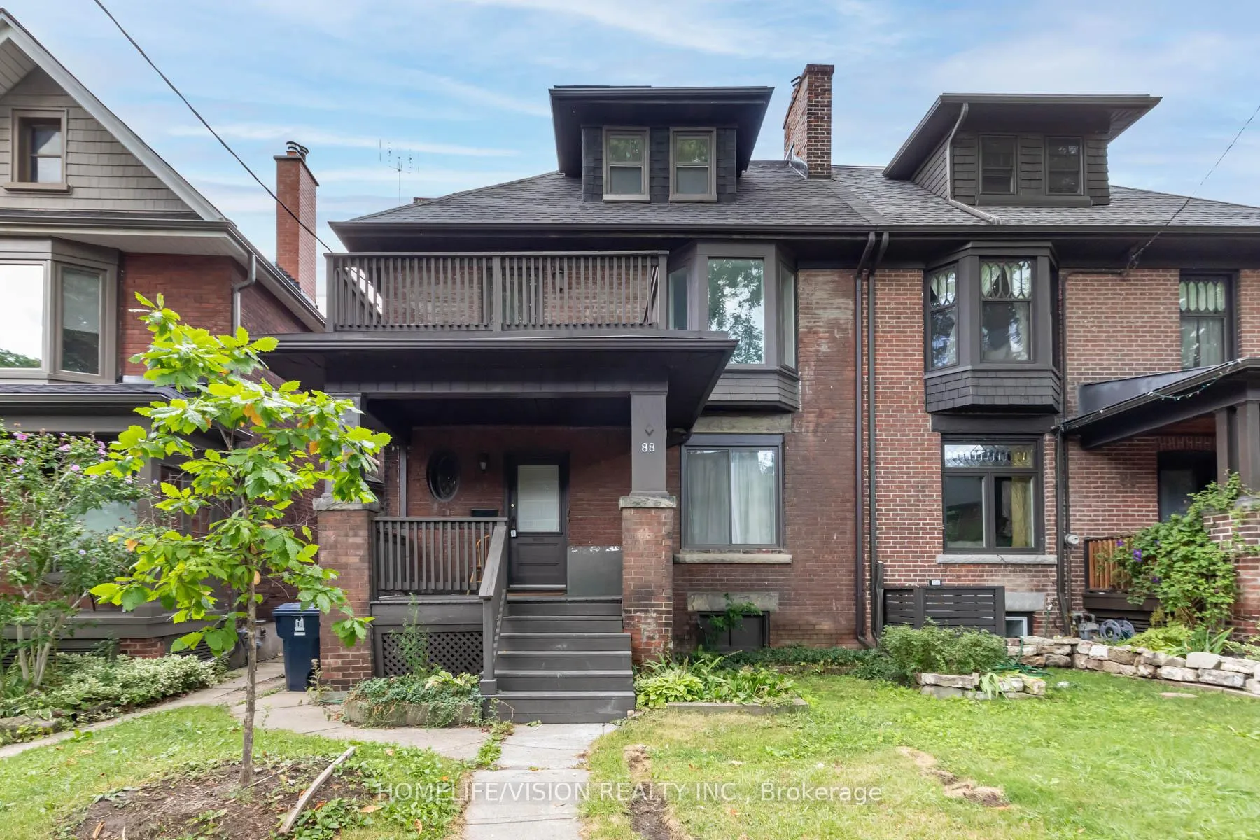 Photo 2 of Unit Main, 88 Pearson Avenue, Toronto, Roncesvalles — HOMEH