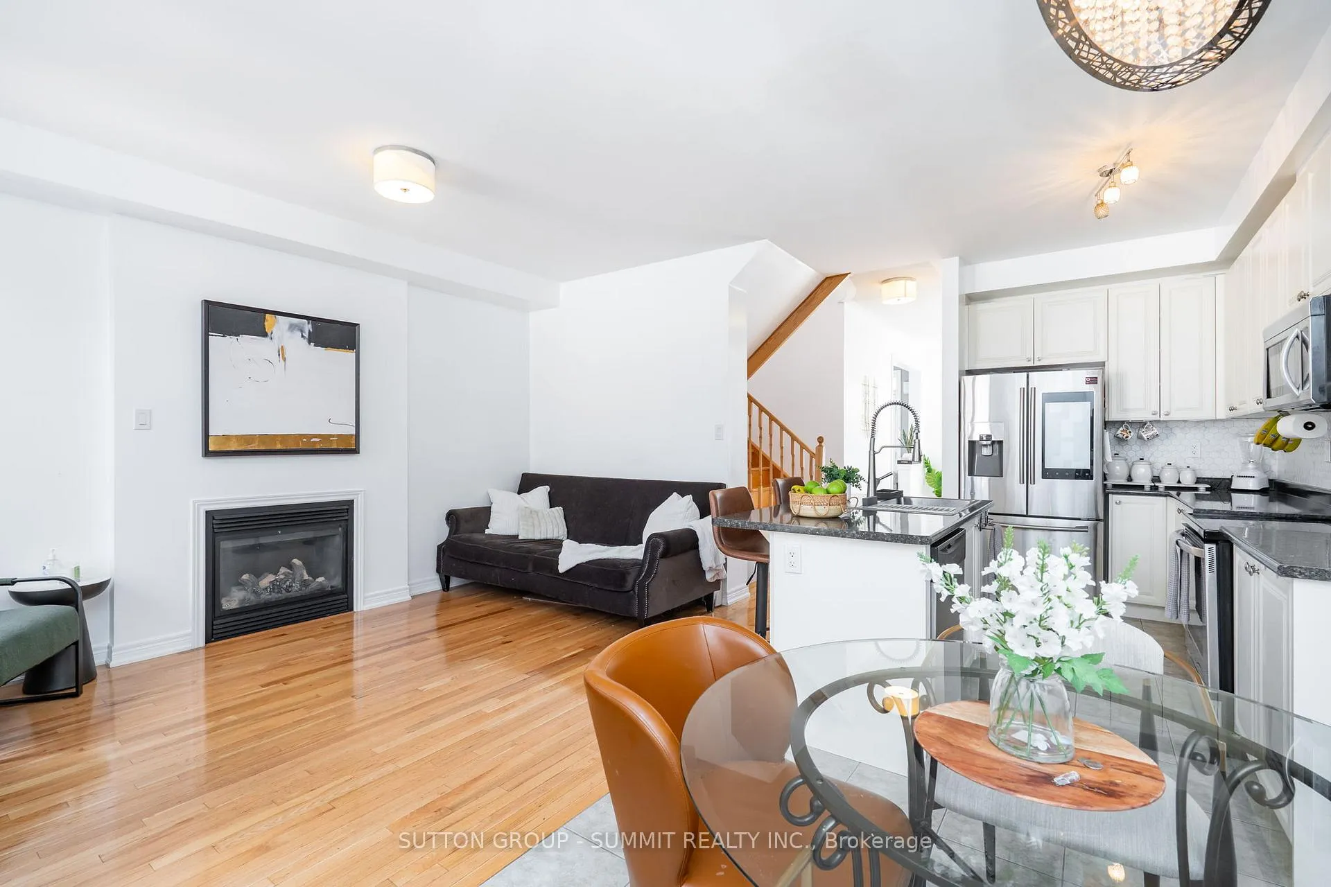 Photo 15 of 50 Bonnie Braes Drive, Brampton, Credit Valley — HOMEH