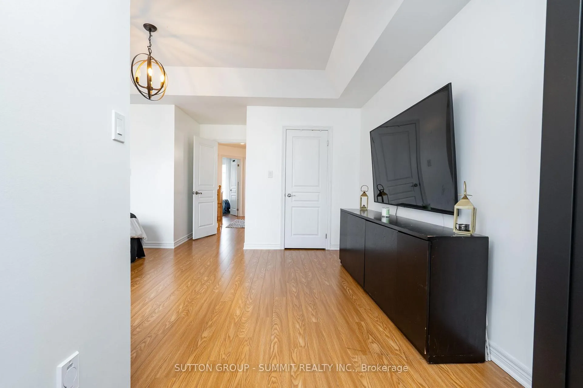 Photo 28 of 50 Bonnie Braes Drive, Brampton, Credit Valley — HOMEH