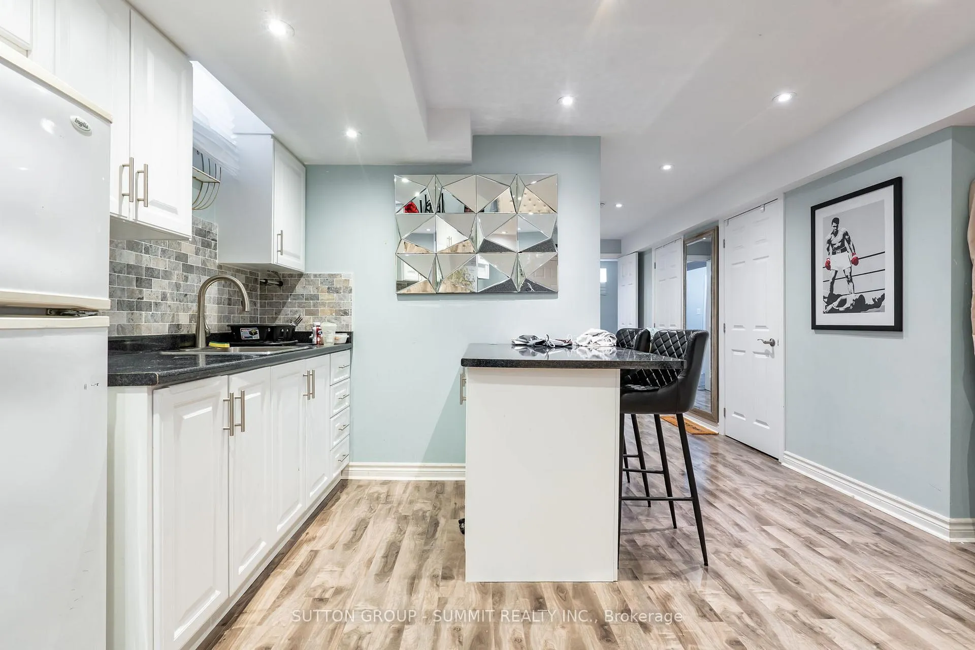 Photo 42 of 50 Bonnie Braes Drive, Brampton, Credit Valley — HOMEH