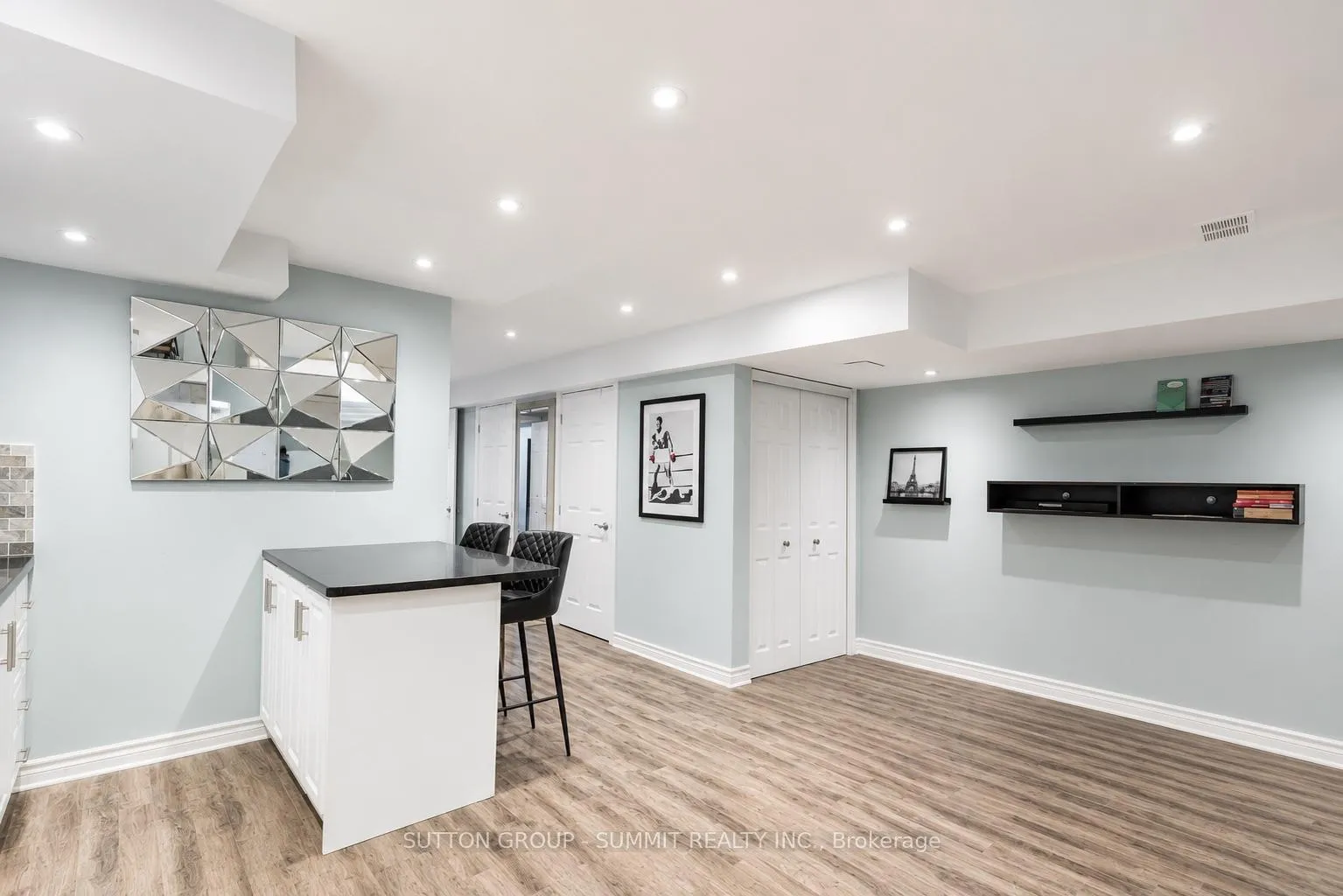 Photo 43 of 50 Bonnie Braes Drive, Brampton, Credit Valley — HOMEH