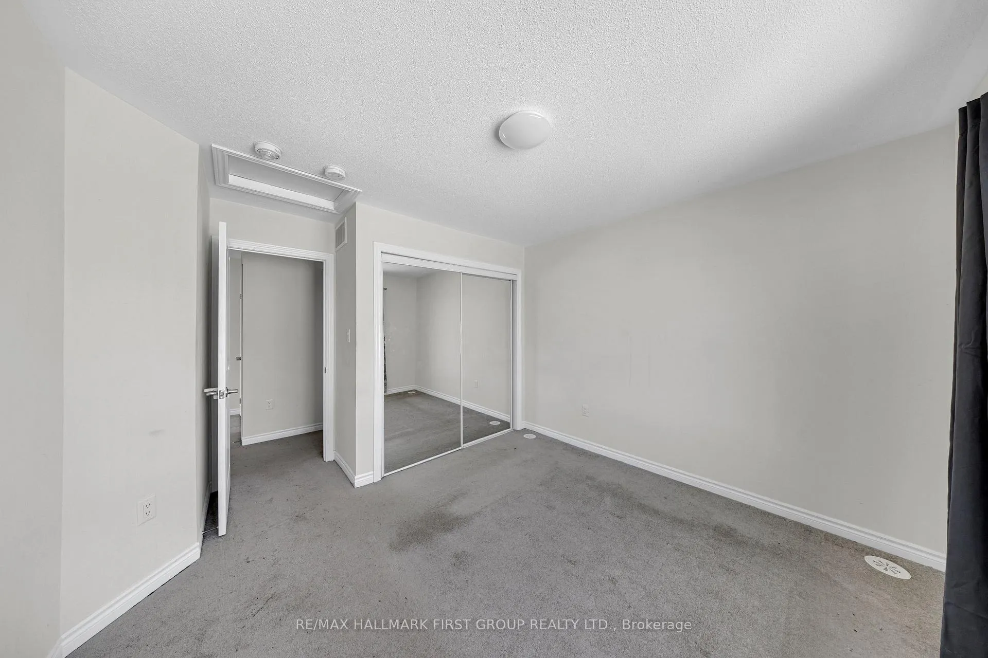 Photo 14 of Unit 7, 490 Beresford Path, Oshawa, Central — HOMEH
