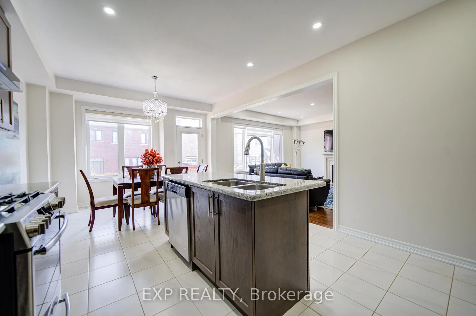 Photo 14 of 65 Marcel Brunelle Drive, Whitby, Rural Whitby — HOMEH