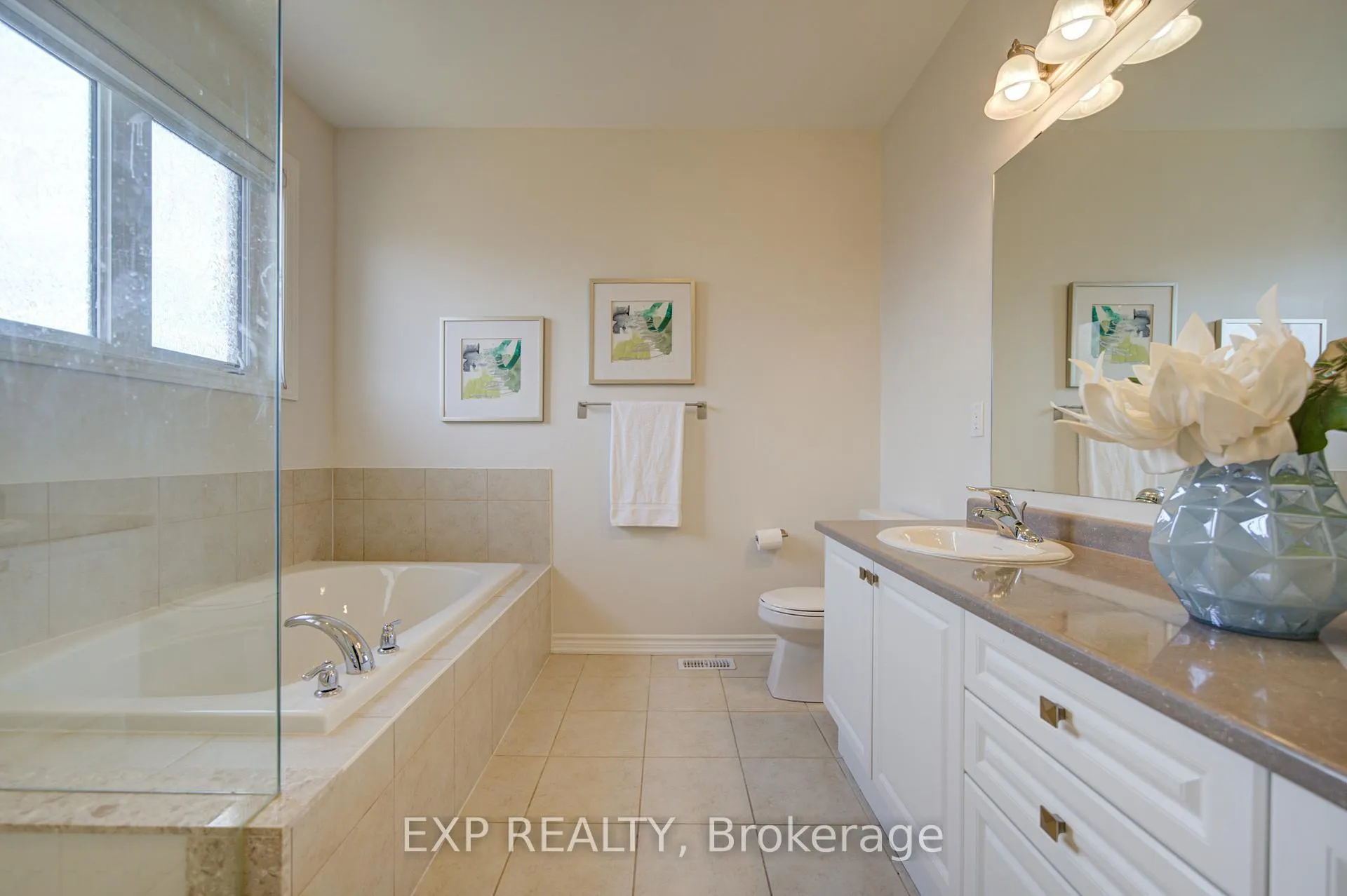 Photo 24 of 65 Marcel Brunelle Drive, Whitby, Rural Whitby — HOMEH