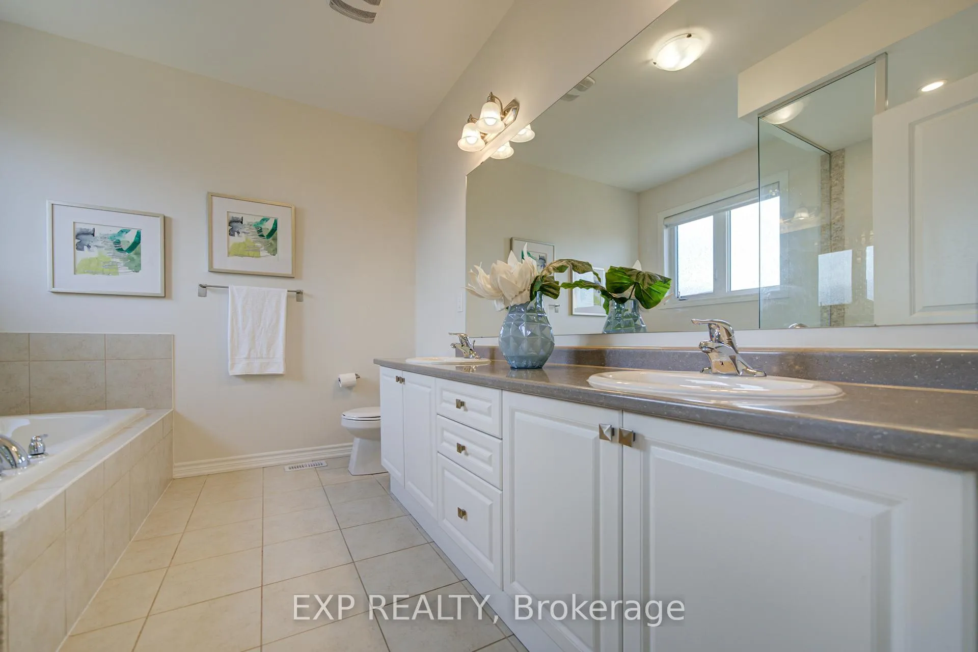 Photo 25 of 65 Marcel Brunelle Drive, Whitby, Rural Whitby — HOMEH