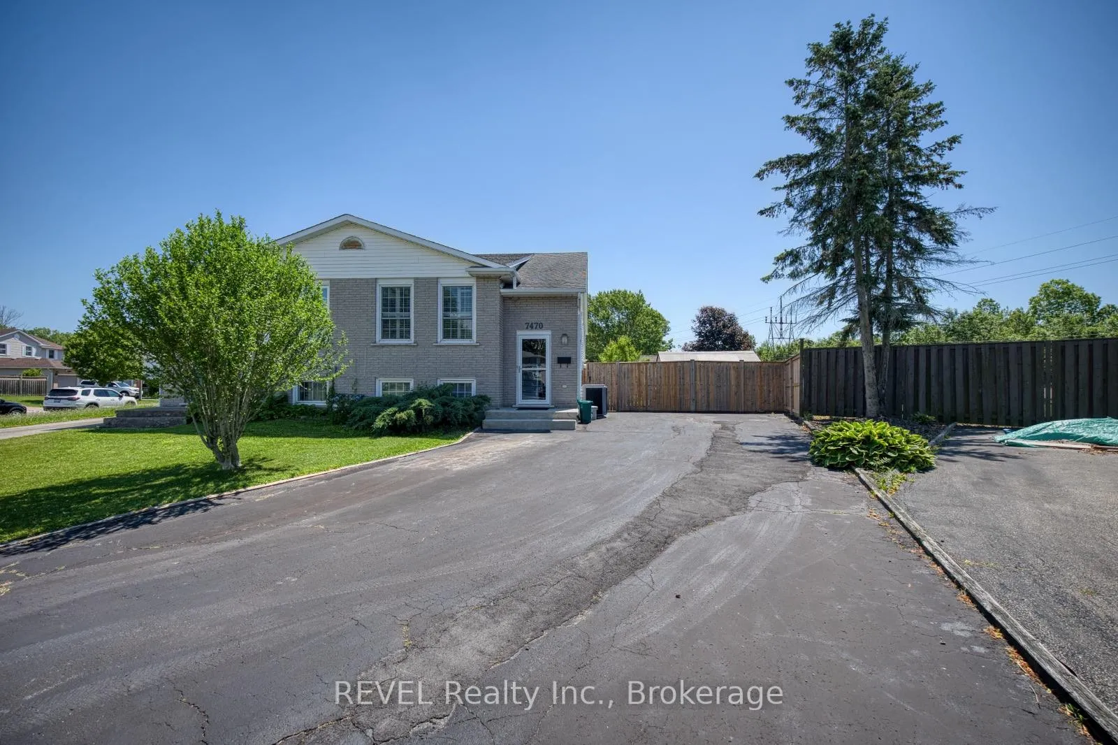 Photo 2 of Unit Basement, 7470 Alex Avenue, Niagara Falls, Oldfield — HOMEH