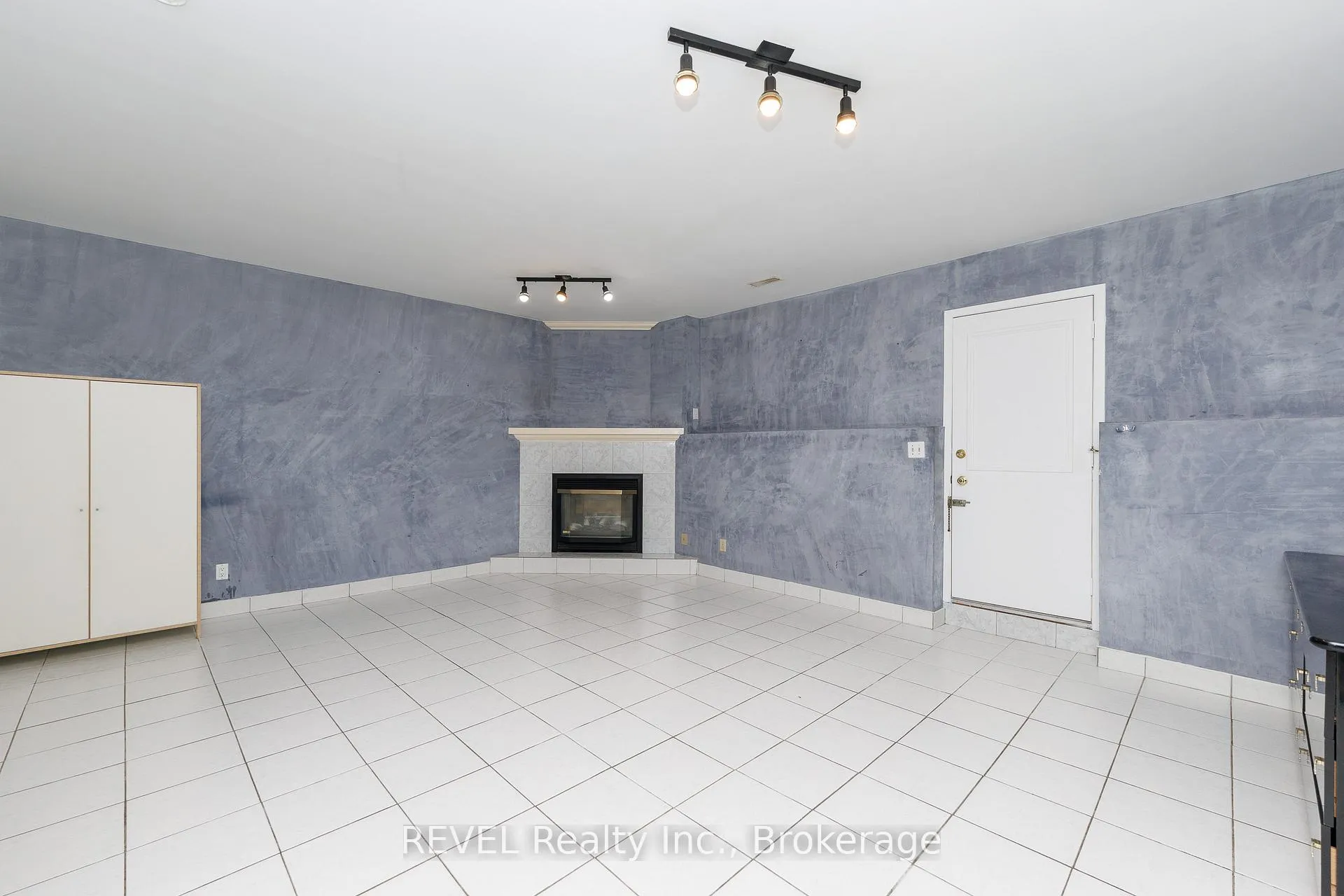 Photo 4 of Unit Basement, 7470 Alex Avenue, Niagara Falls, Oldfield — HOMEH