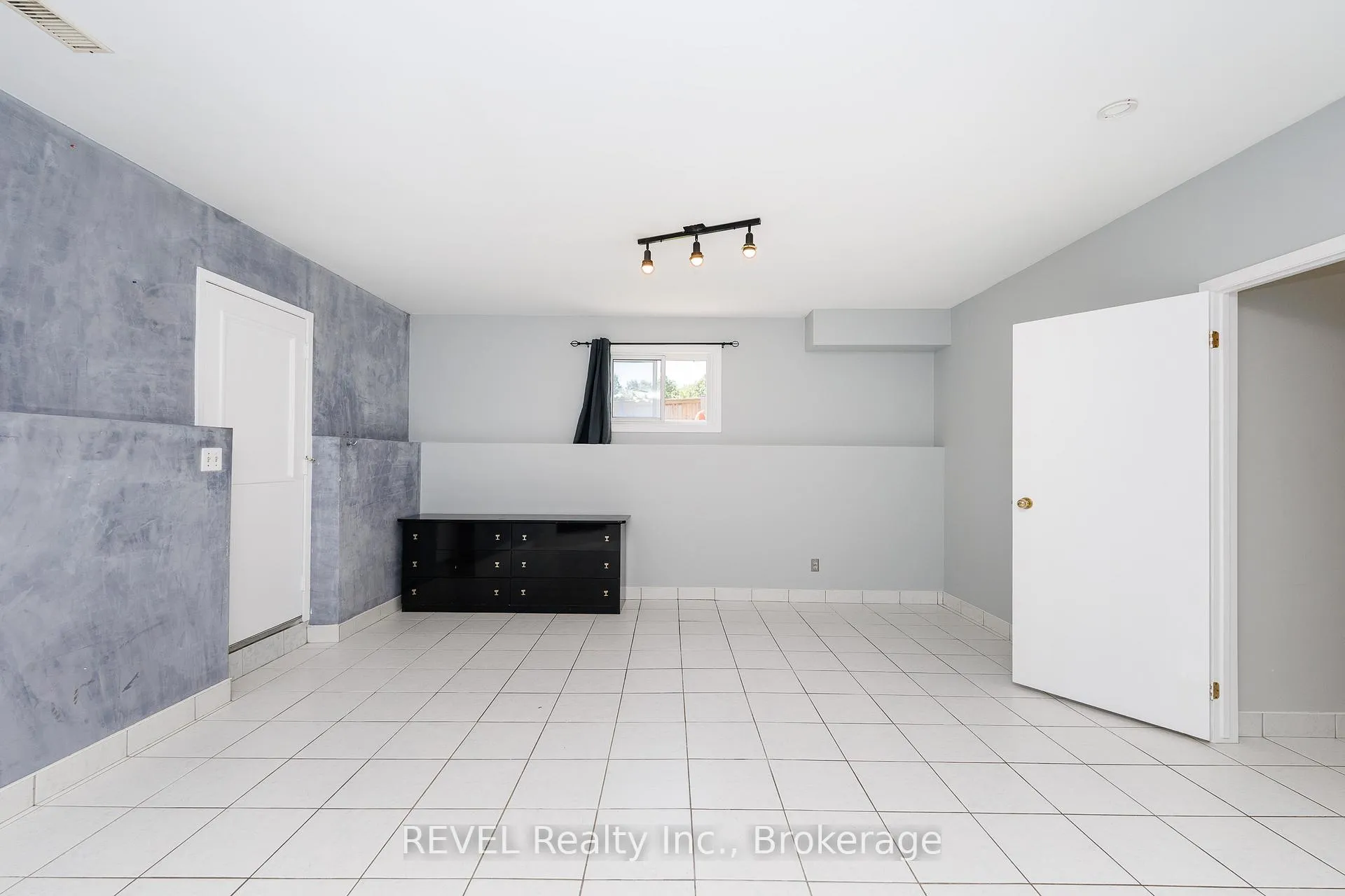 Photo 5 of Unit Basement, 7470 Alex Avenue, Niagara Falls, Oldfield — HOMEH