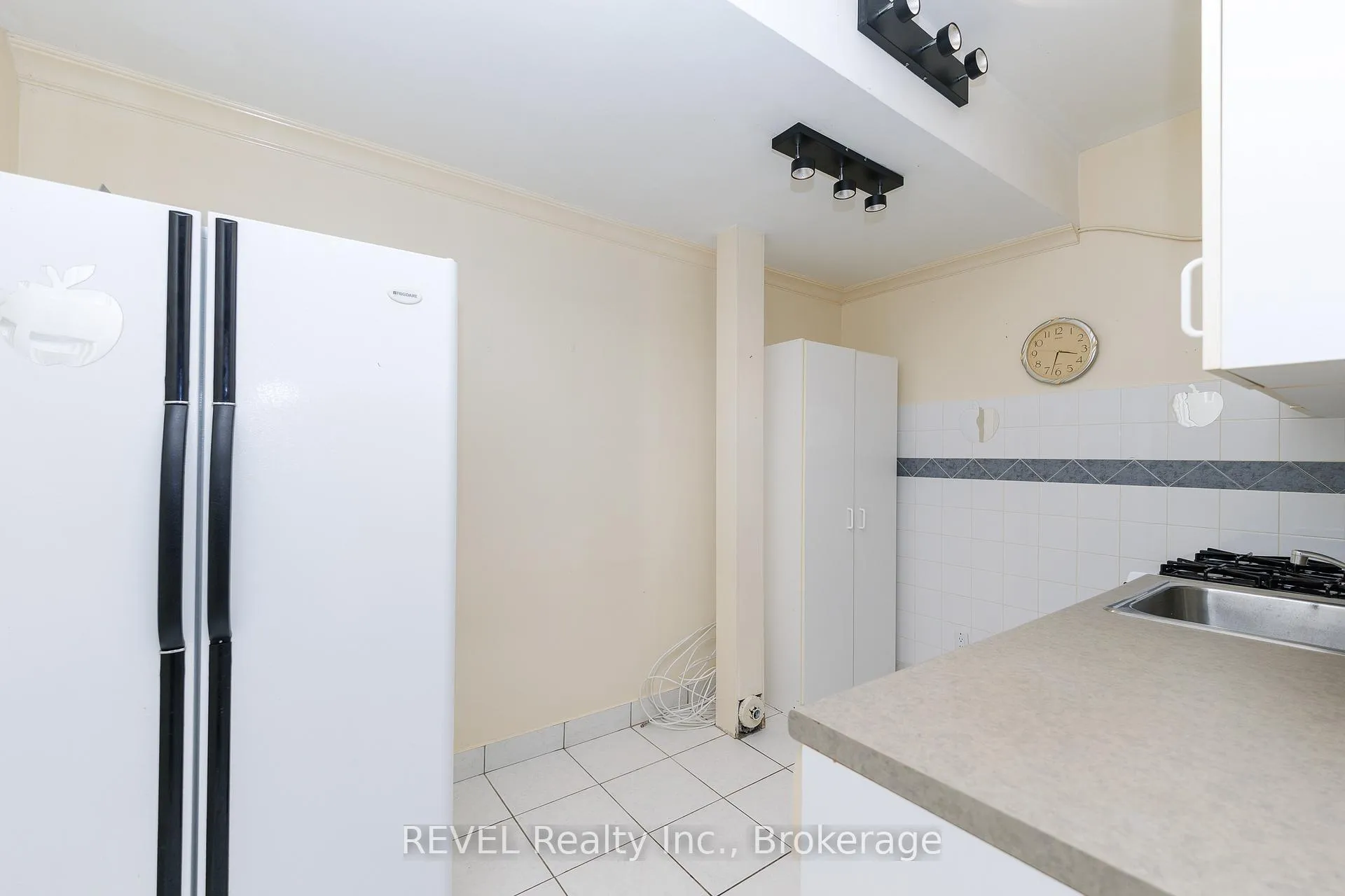 Photo 8 of Unit Basement, 7470 Alex Avenue, Niagara Falls, Oldfield — HOMEH