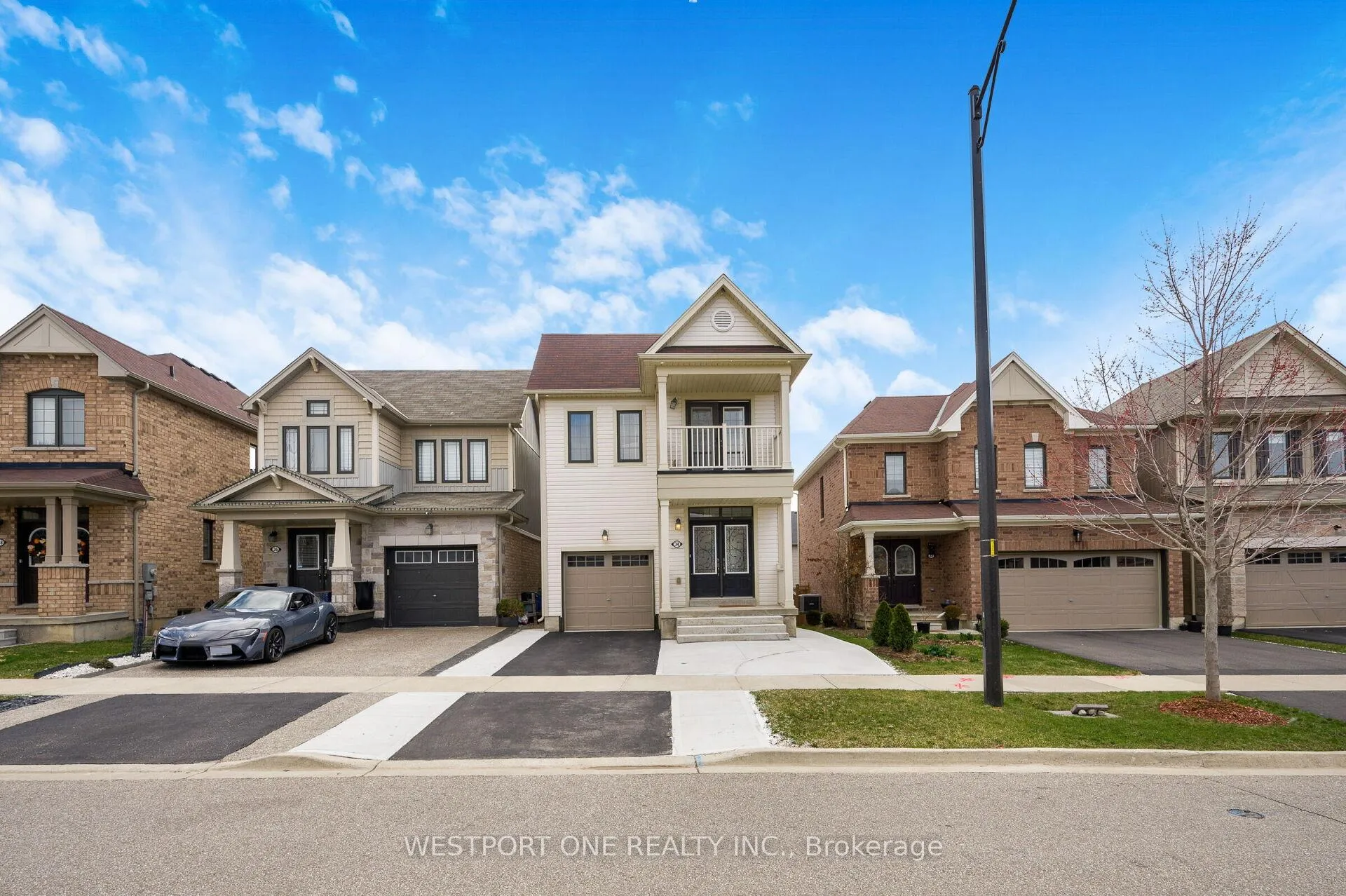 Photo 2 of 34 Kelso Drive, Haldimand — HOMEH