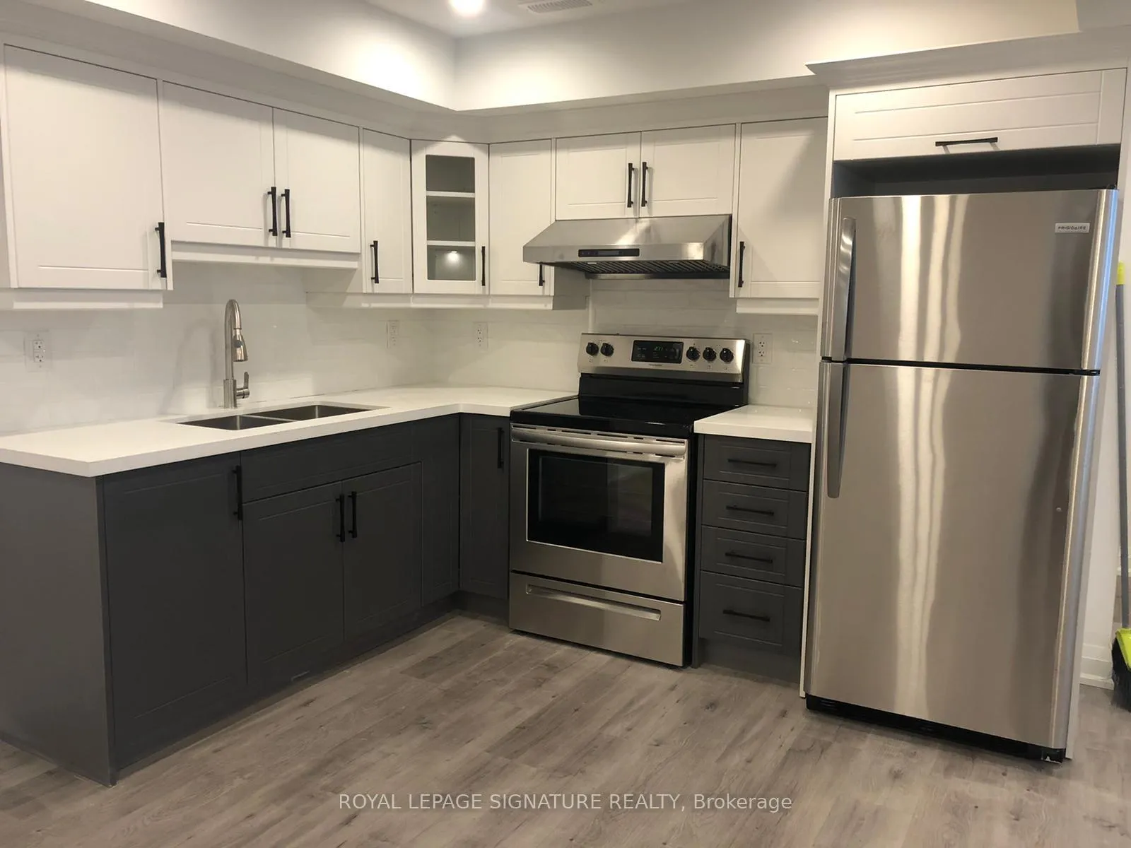 Photo 28 of 48 Hubbell Road, Brampton, Bram West — HOMEH