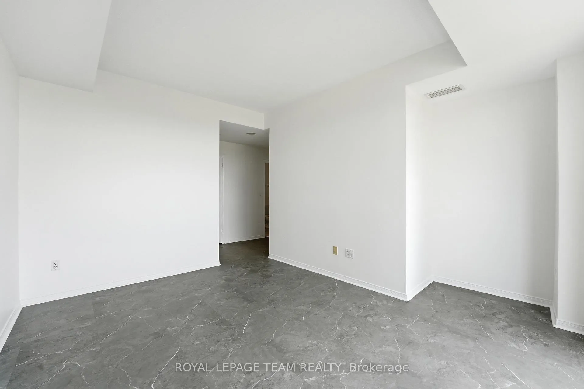 Photo 24 of Unit 504, 38 Metropole Private, Ottawa, Westboro North — HOMEH