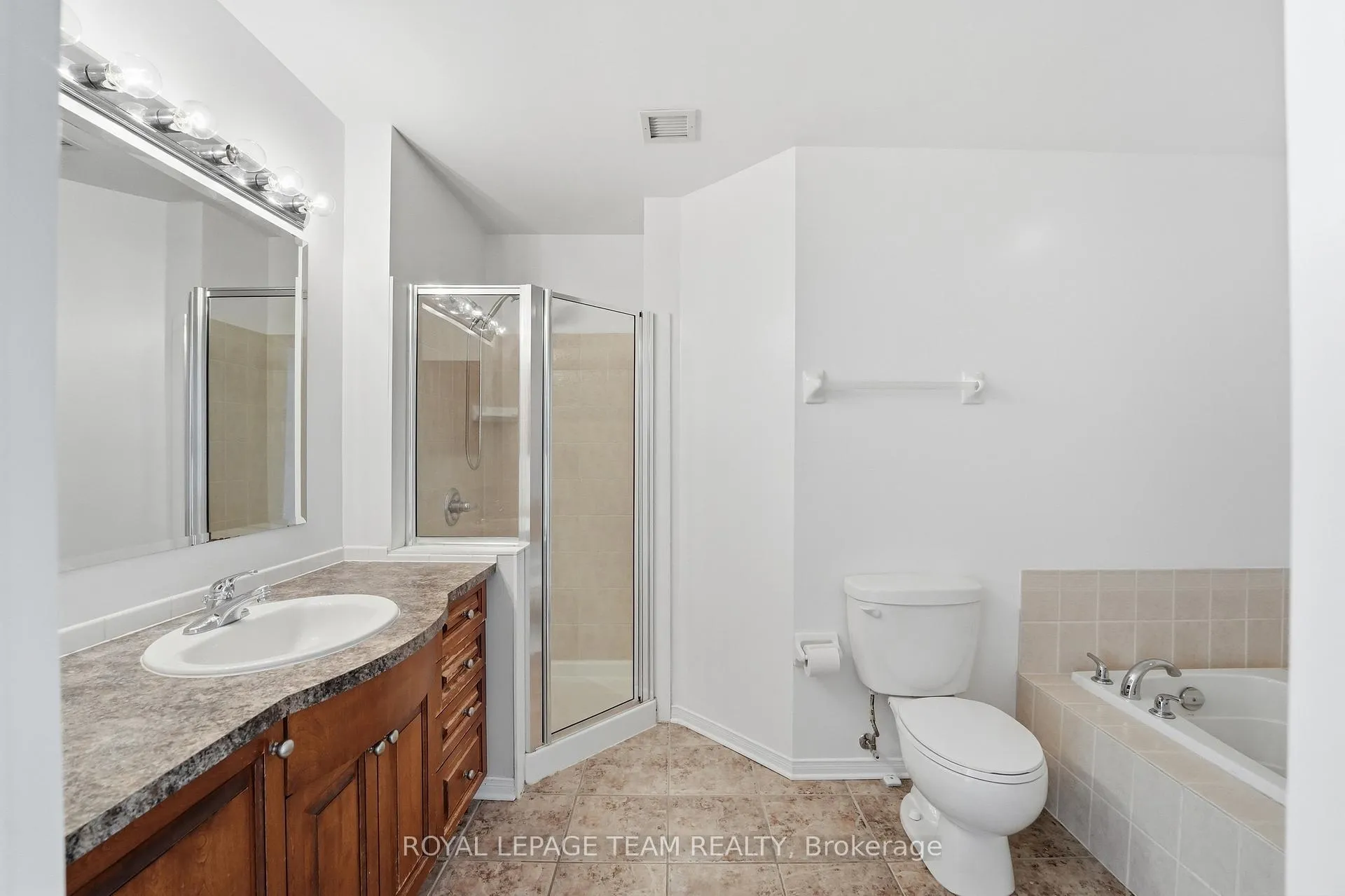 Photo 26 of Unit 504, 38 Metropole Private, Ottawa, Westboro North — HOMEH