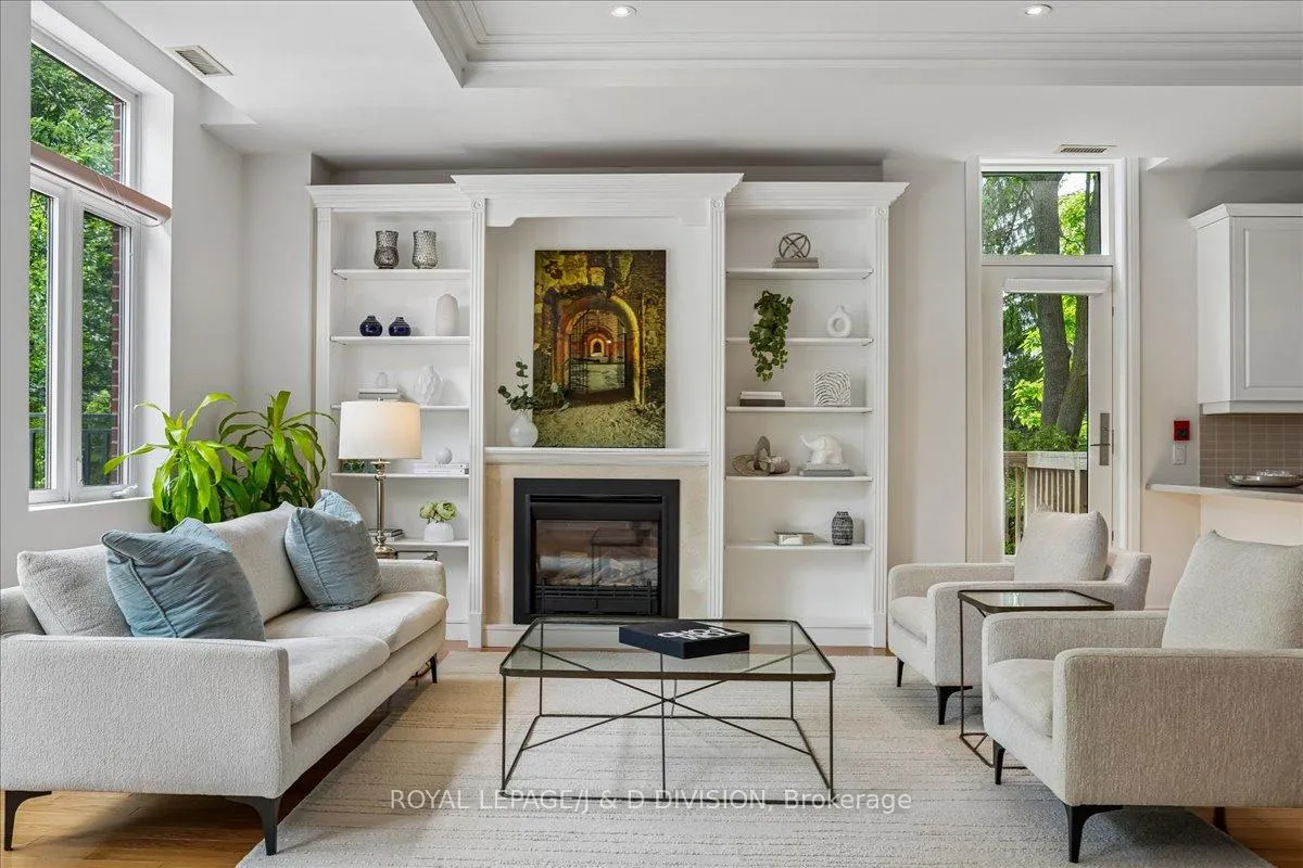 Photo 8 of Unit 112, 65 Sheldrake Boulevard, Toronto, Mount Pleasant East — HOMEH