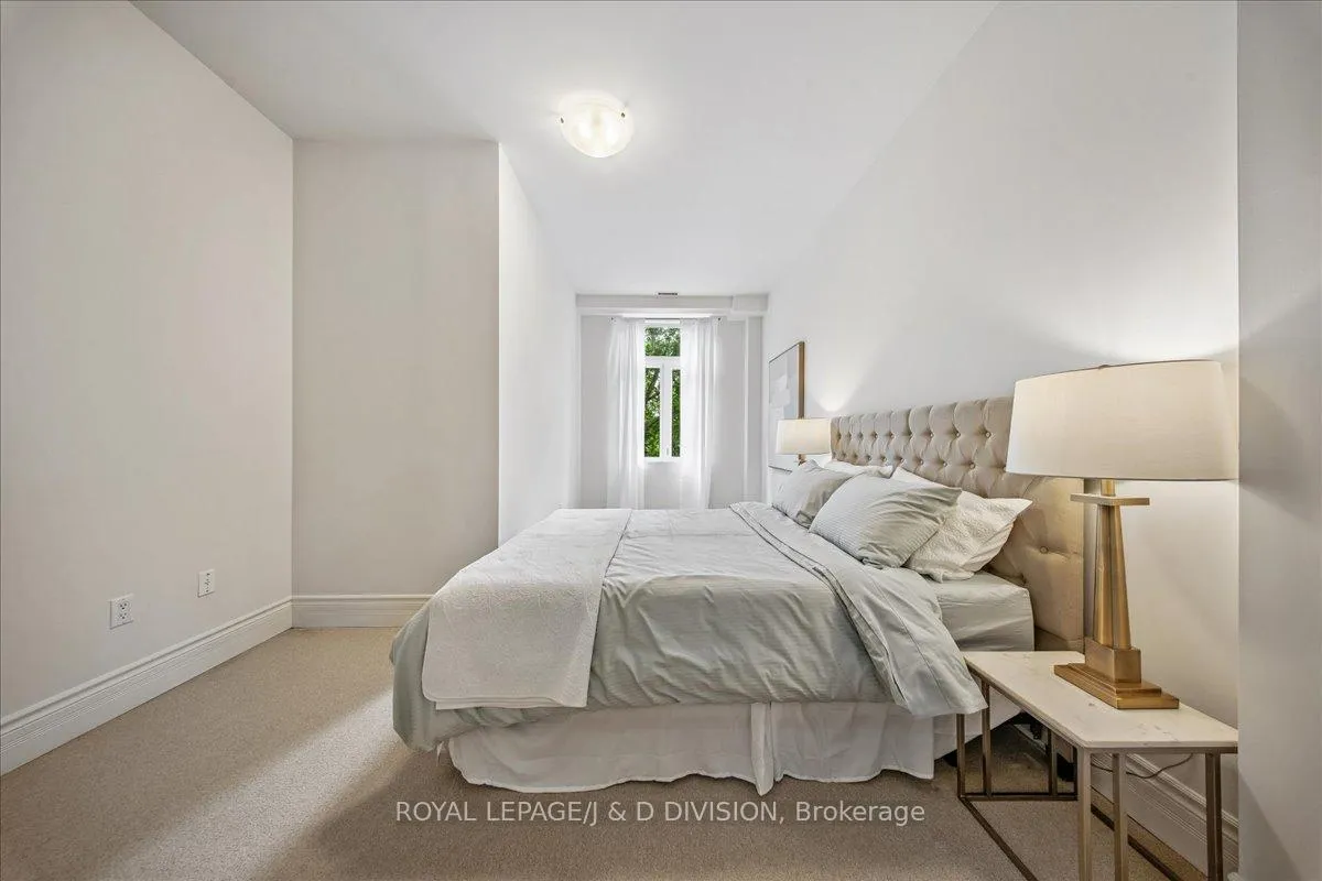 Photo 22 of Unit 112, 65 Sheldrake Boulevard, Toronto, Mount Pleasant East — HOMEH