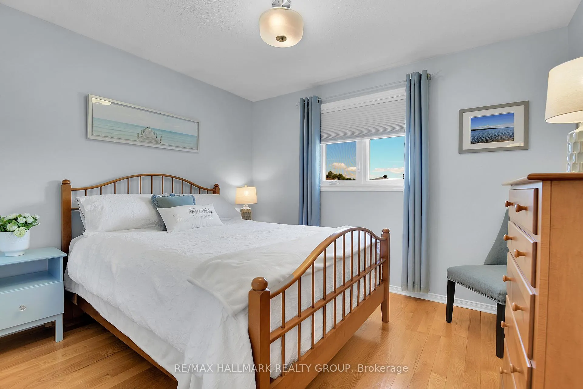 Photo 23 of 716 Levac Drive, Ottawa, Fallingbrook/Pineridge — HOMEH