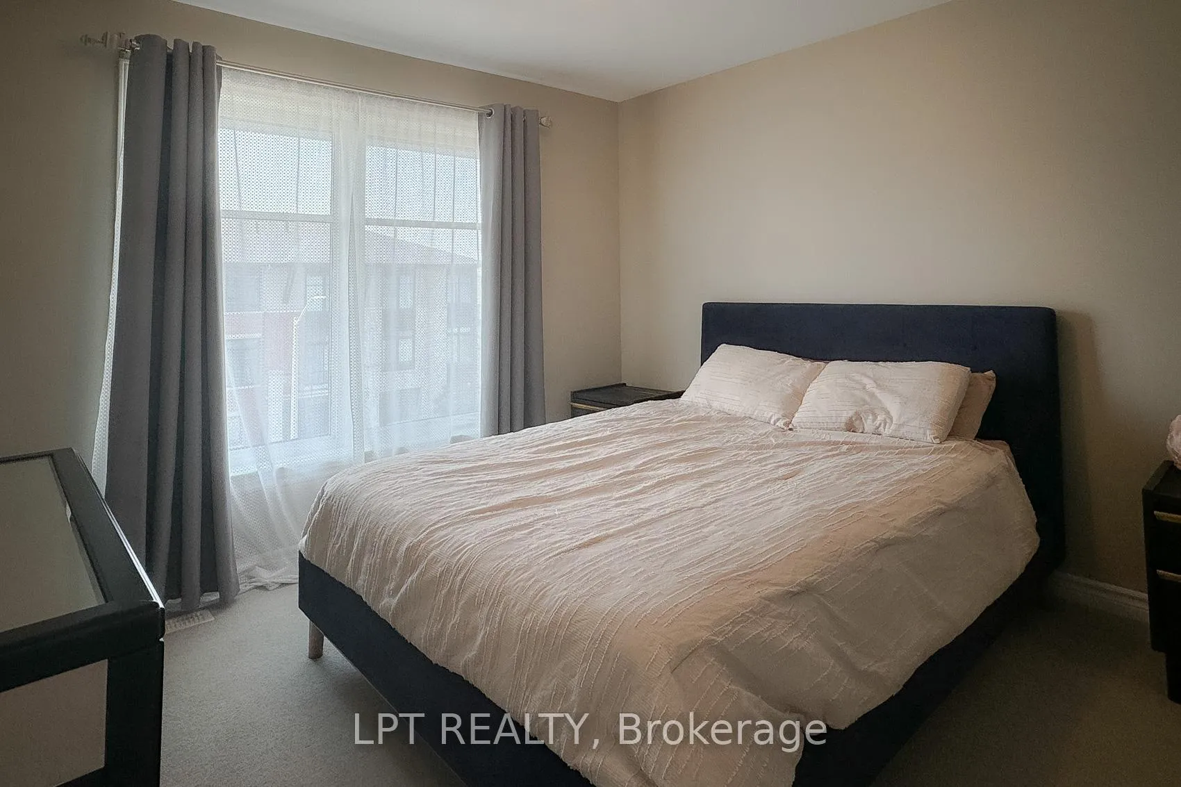 Photo 18 of 552 Labrador Crescent, Ottawa, Blossom Park/Kemp Park/Findlay Creek — HOMEH