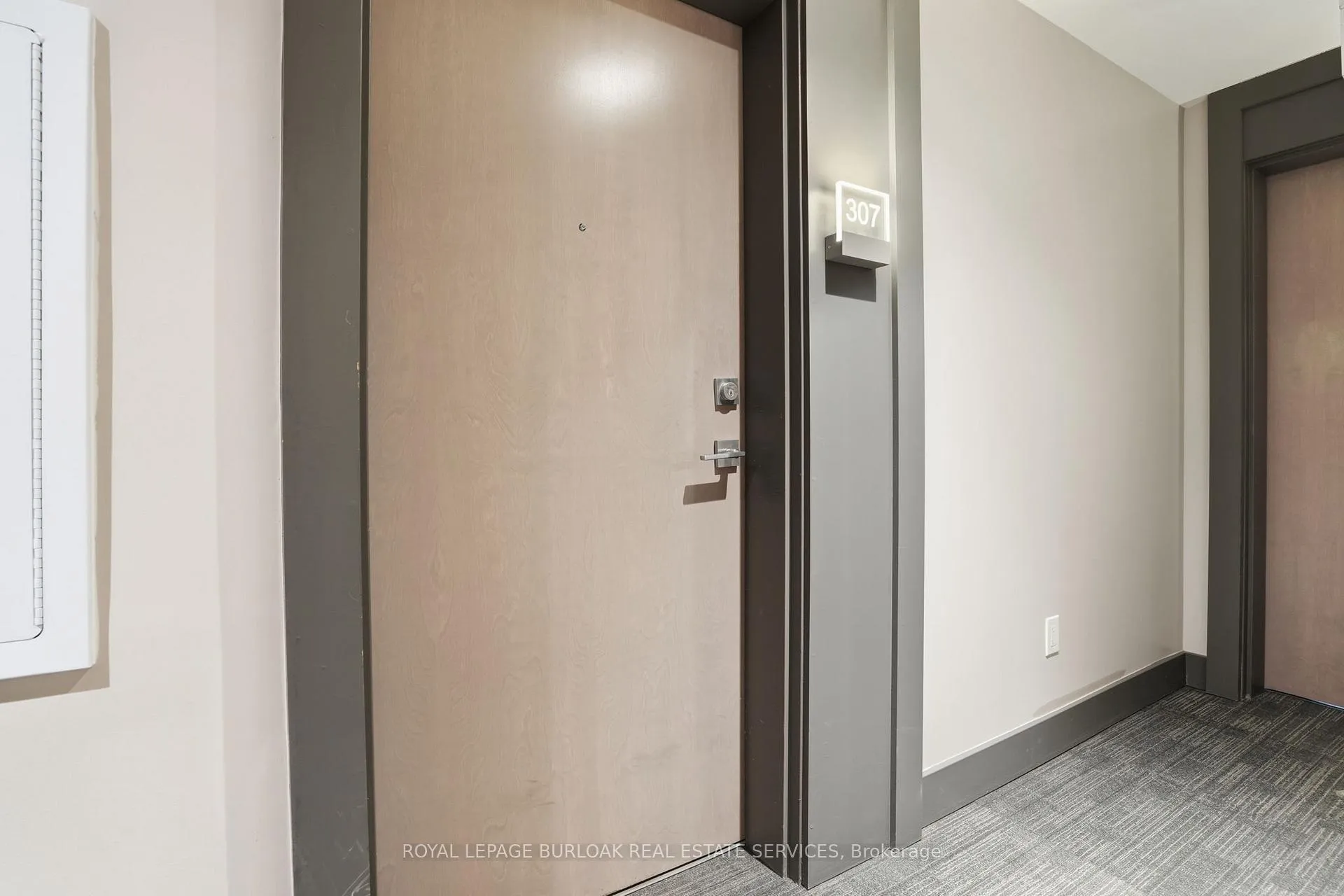 Photo 4 of Unit 307, 467 Charlton Avenue E, Hamilton, Stinson — HOMEH