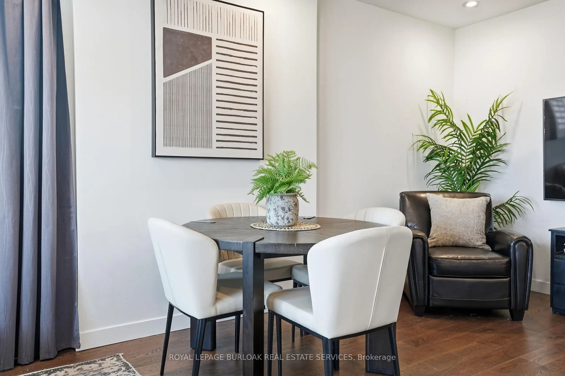 Photo 11 of Unit 307, 467 Charlton Avenue E, Hamilton, Stinson — HOMEH