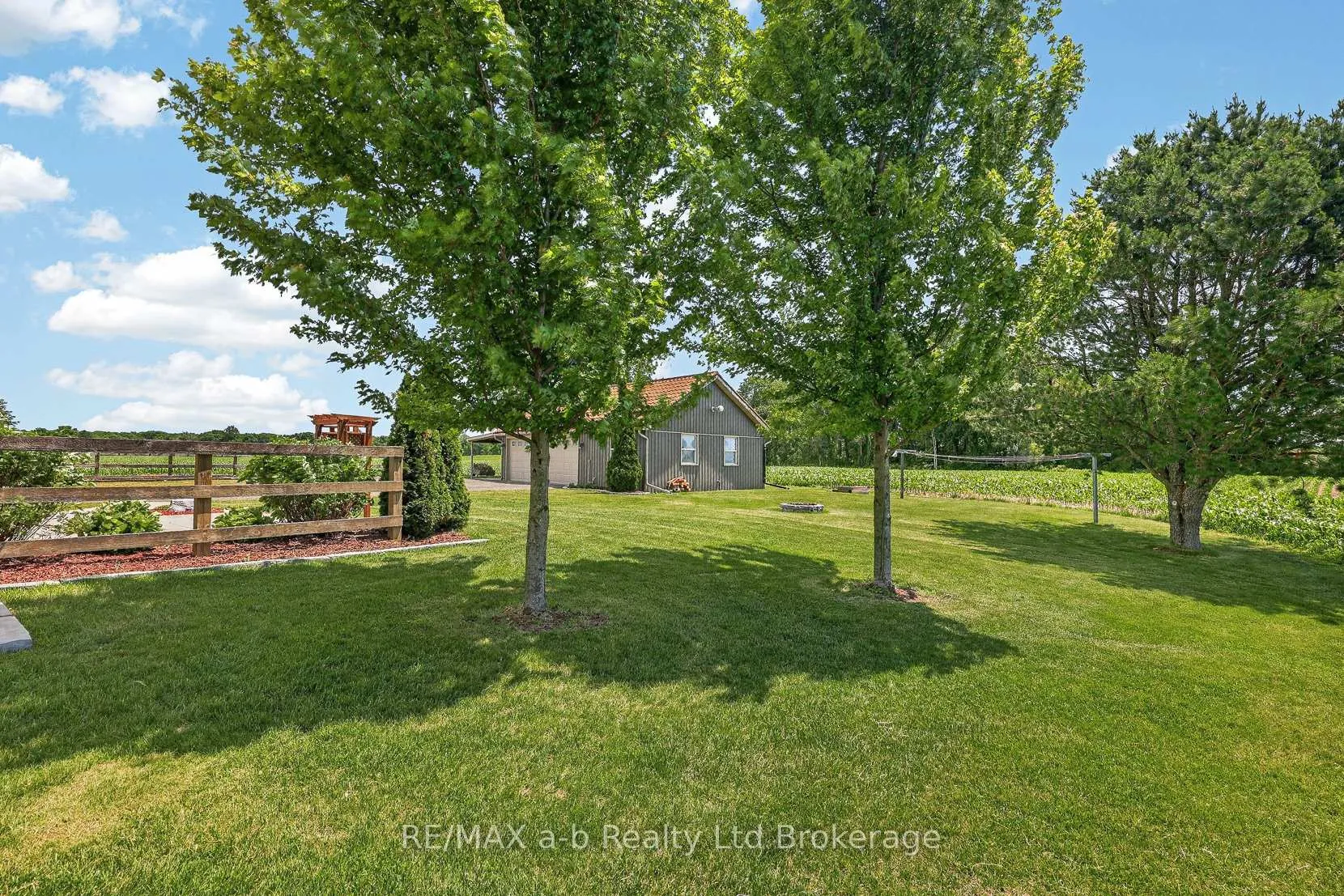 Photo 5 of 410 2nd Concession Road, Norfolk, Rural Middleton — HOMEH