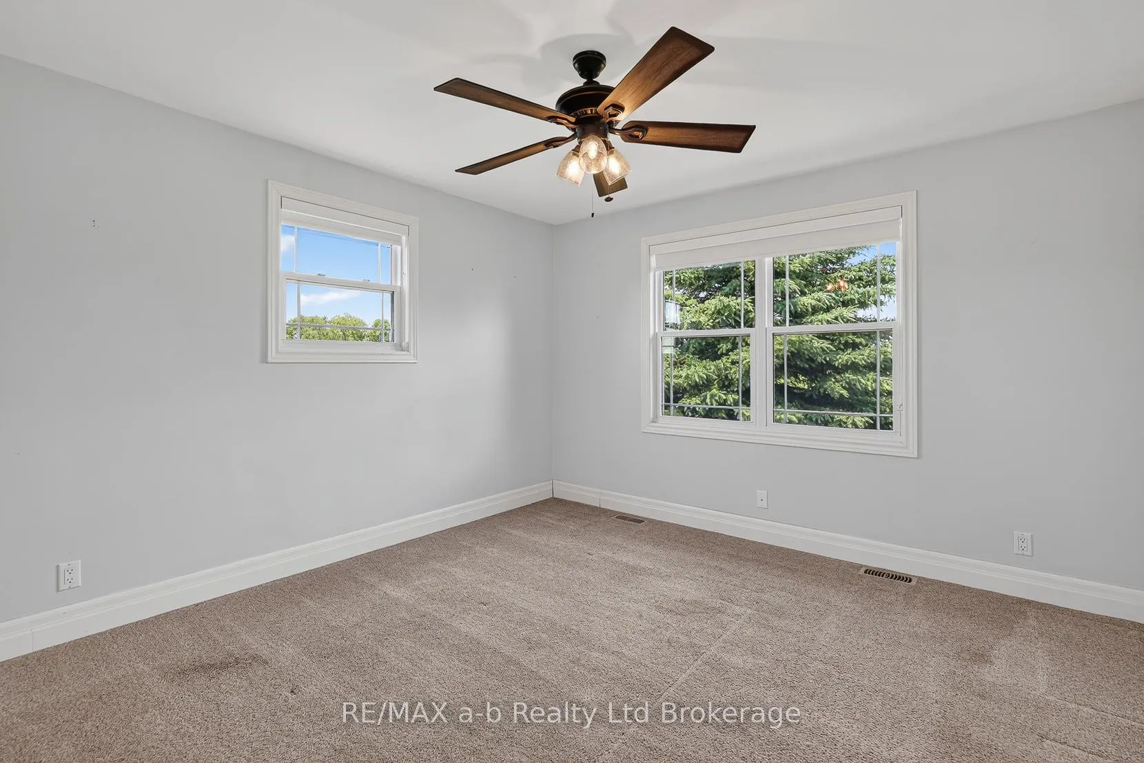 Photo 12 of 410 2nd Concession Road, Norfolk, Rural Middleton — HOMEH