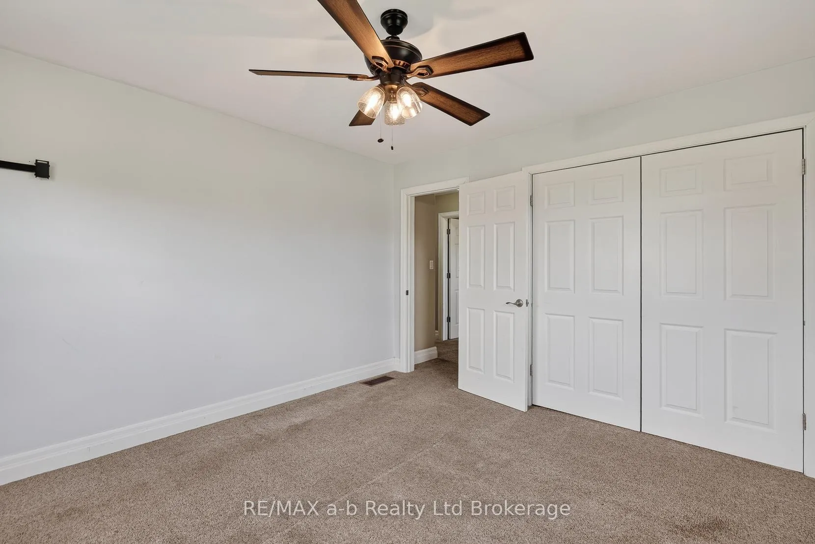 Photo 13 of 410 2nd Concession Road, Norfolk, Rural Middleton — HOMEH