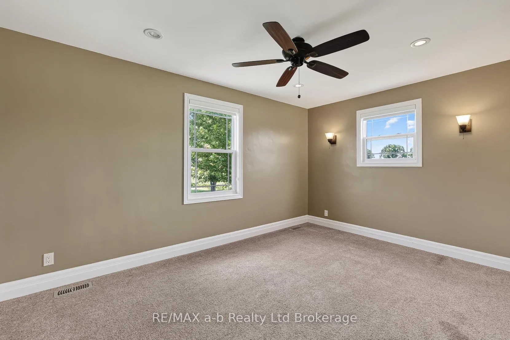 Photo 14 of 410 2nd Concession Road, Norfolk, Rural Middleton — HOMEH