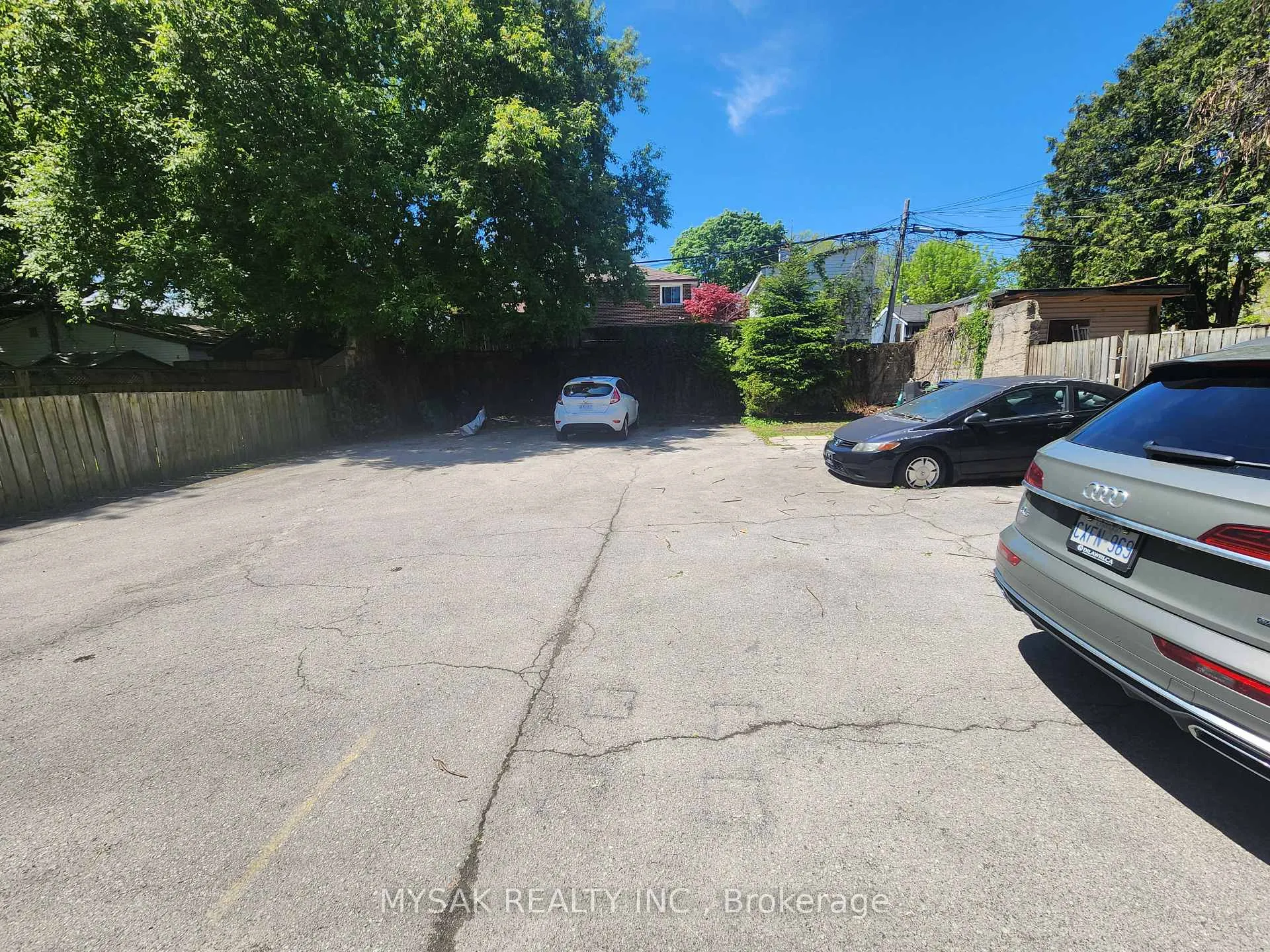 Photo 12 of 144 Coxwell Avenue, Toronto, Greenwood-Coxwell — HOMEH