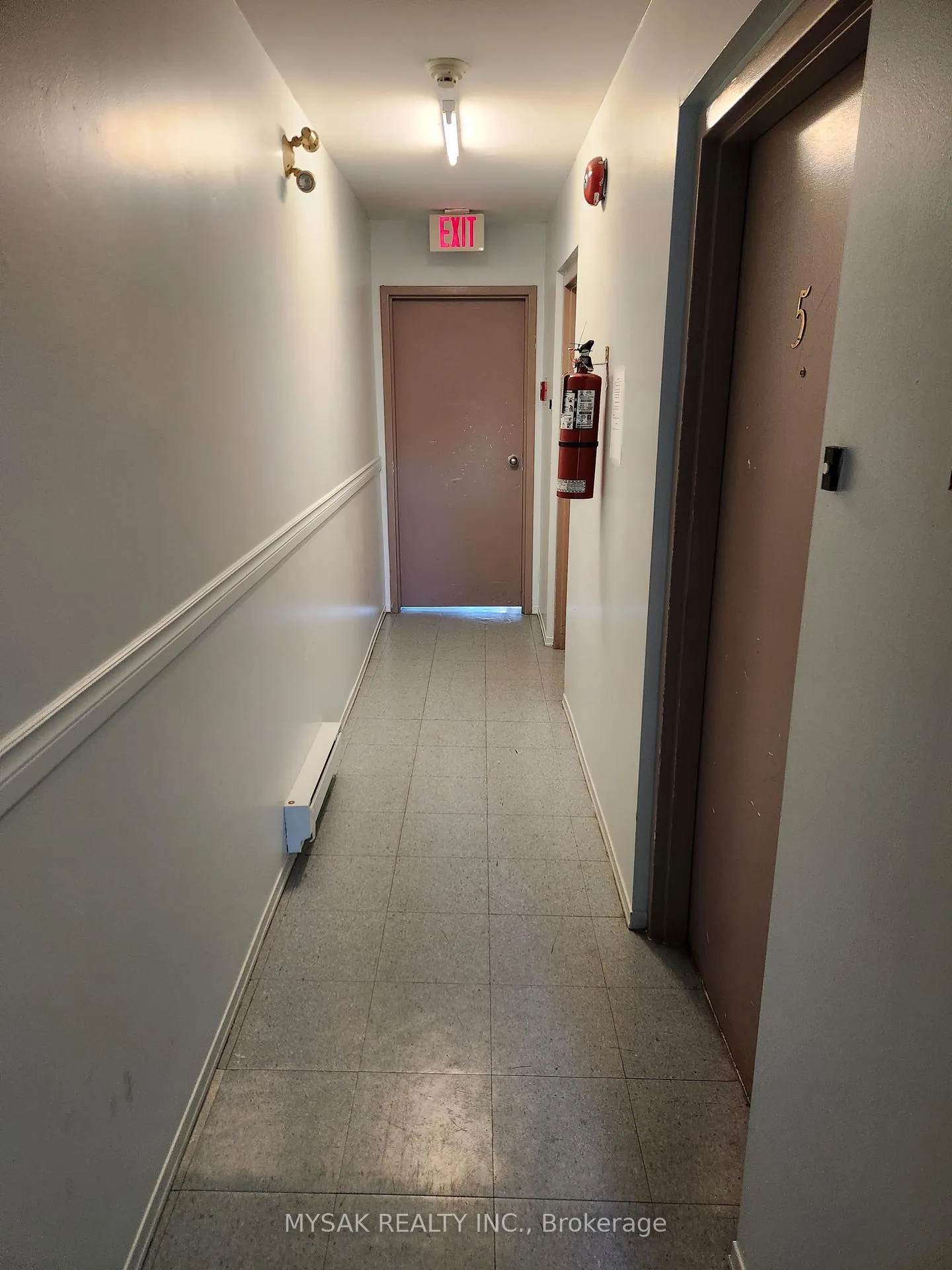 Photo 13 of 144 Coxwell Avenue, Toronto, Greenwood-Coxwell — HOMEH