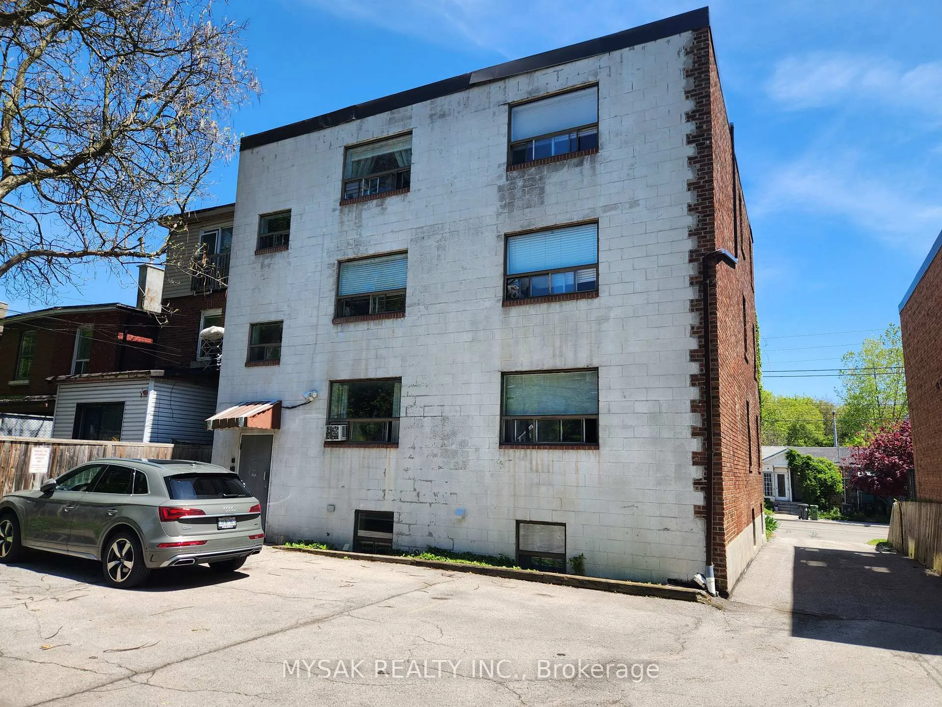 Photo 18 of 144 Coxwell Avenue, Toronto, Greenwood-Coxwell — HOMEH
