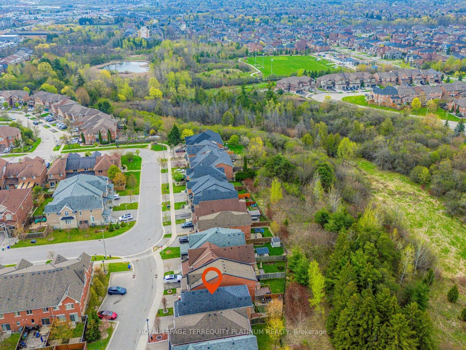 Photo 3 of 12 Mack Clement Lane, Richmond Hill, Westbrook — HOMEH