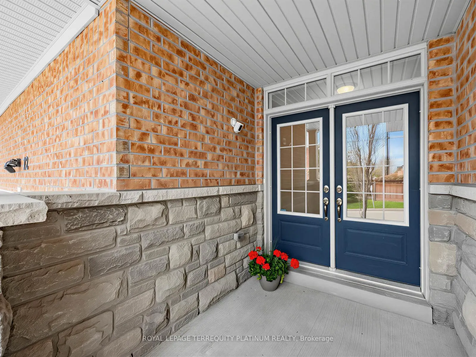 Photo 5 of 12 Mack Clement Lane, Richmond Hill, Westbrook — HOMEH