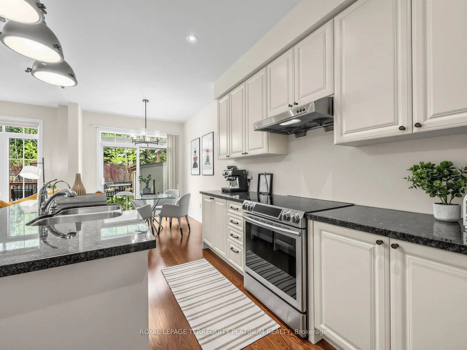 Photo 12 of 12 Mack Clement Lane, Richmond Hill, Westbrook — HOMEH