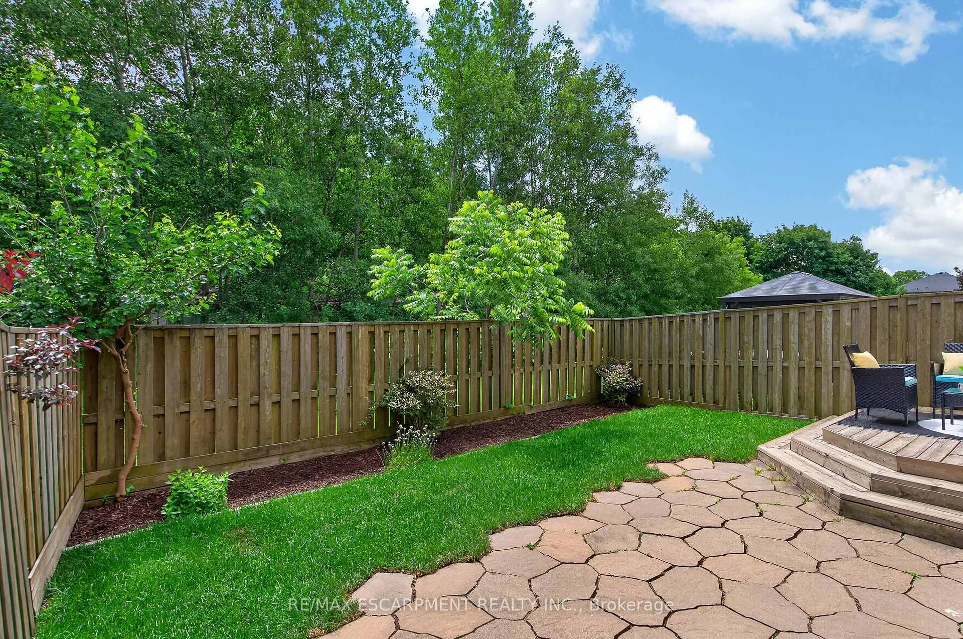 Photo 27 of 5302 Picketts Way, Burlington, Orchard — HOMEH