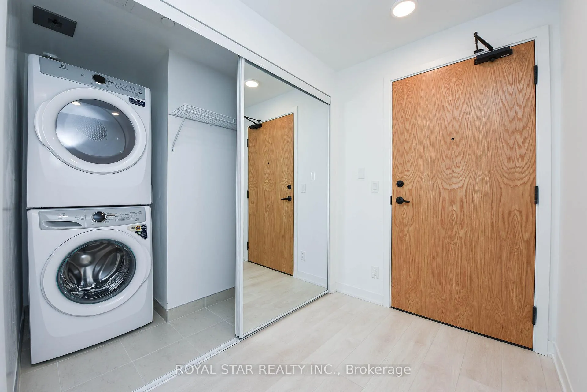 Photo 3 of Unit 1502, 7950 Bathurst Street, Vaughan, Beverley Glen — HOMEH
