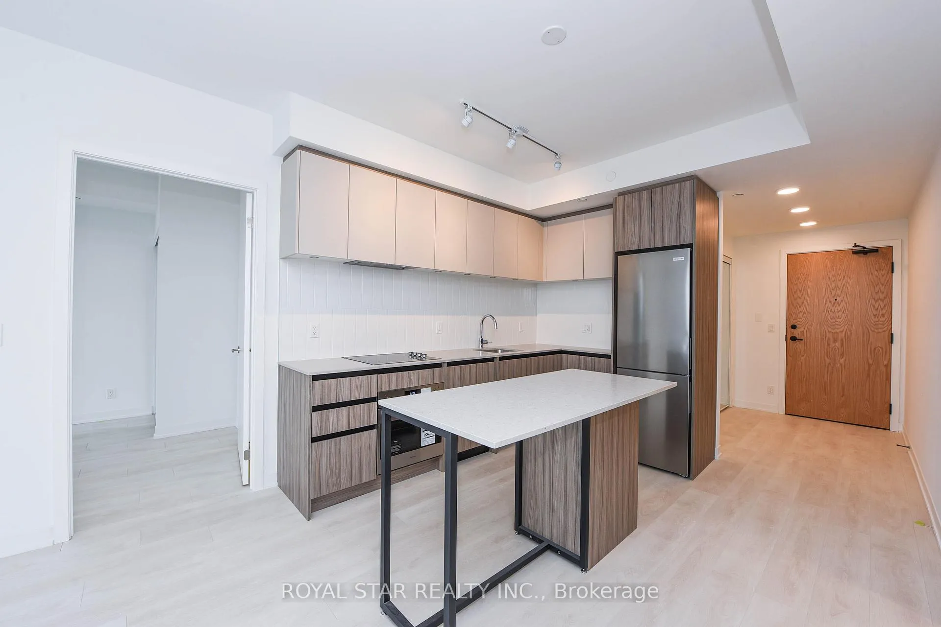 Photo 4 of Unit 1502, 7950 Bathurst Street, Vaughan, Beverley Glen — HOMEH