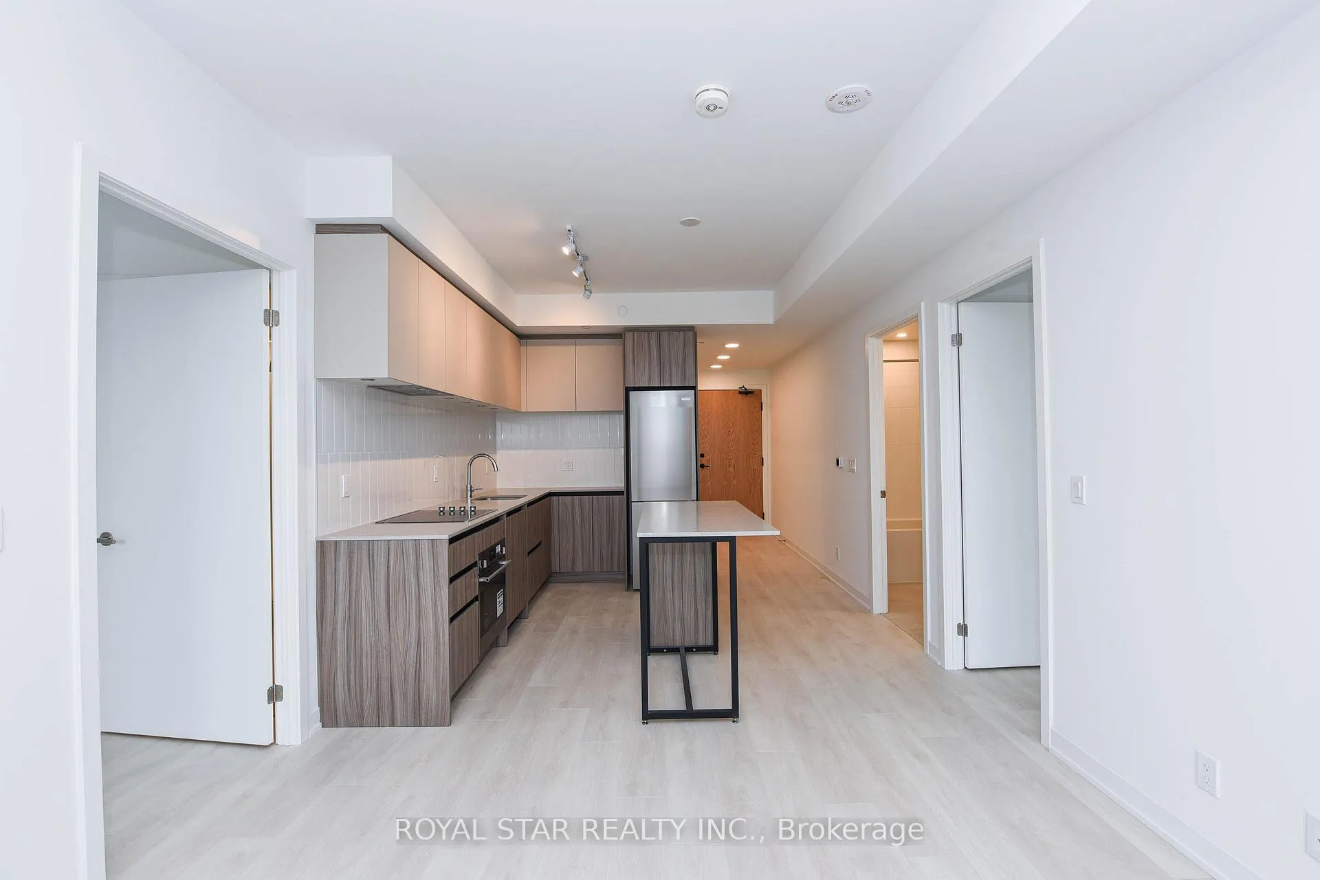 Photo 5 of Unit 1502, 7950 Bathurst Street, Vaughan, Beverley Glen — HOMEH