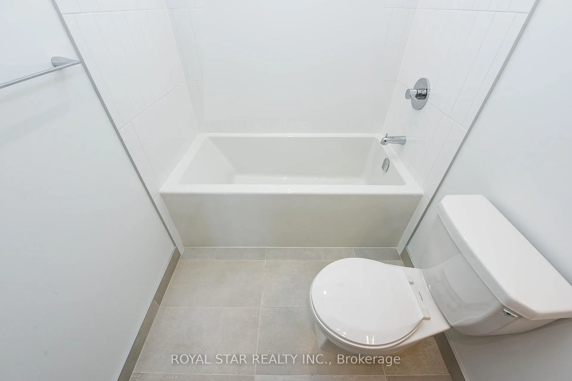 Photo 10 of Unit 1502, 7950 Bathurst Street, Vaughan, Beverley Glen — HOMEH