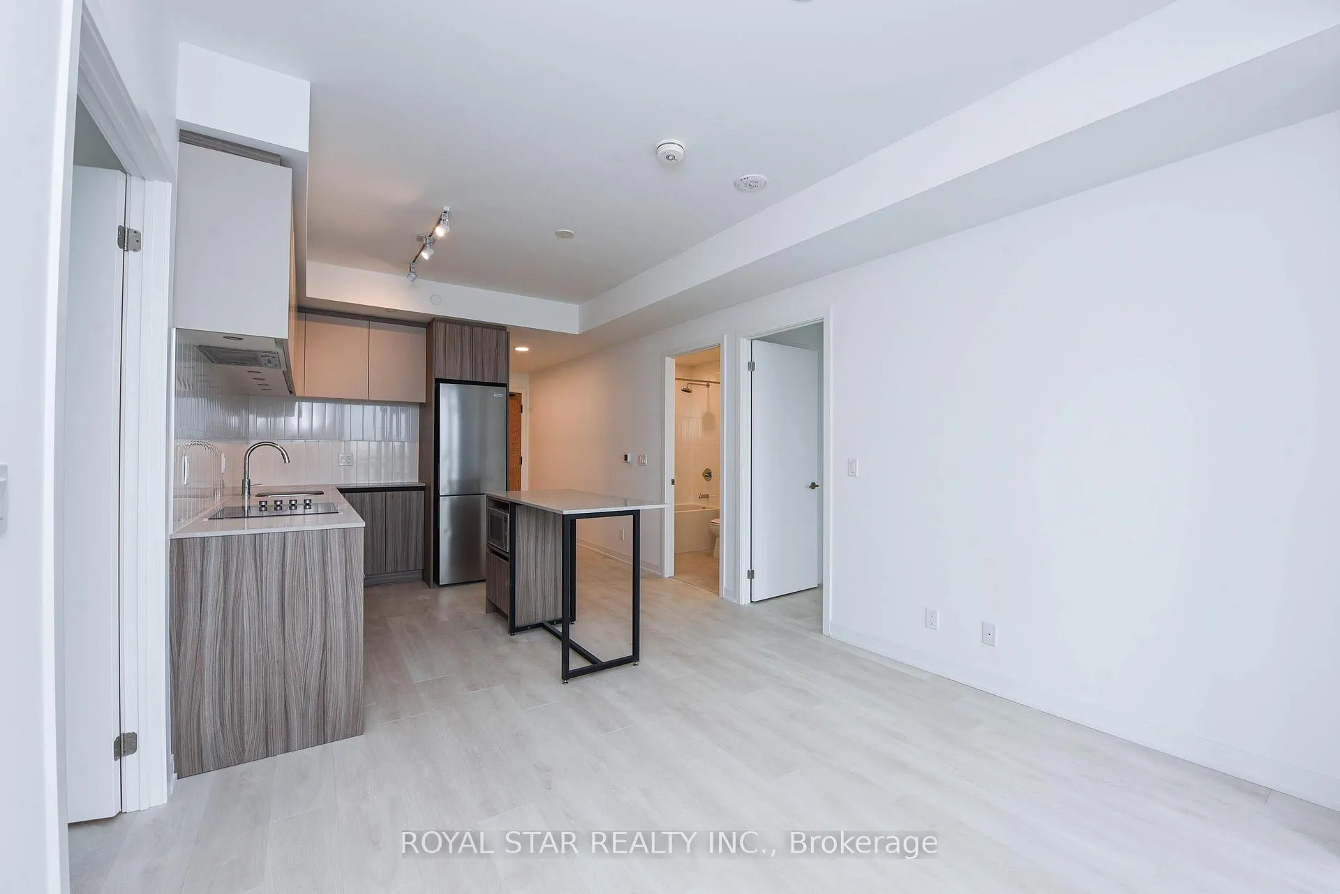 Photo 15 of Unit 1502, 7950 Bathurst Street, Vaughan, Beverley Glen — HOMEH