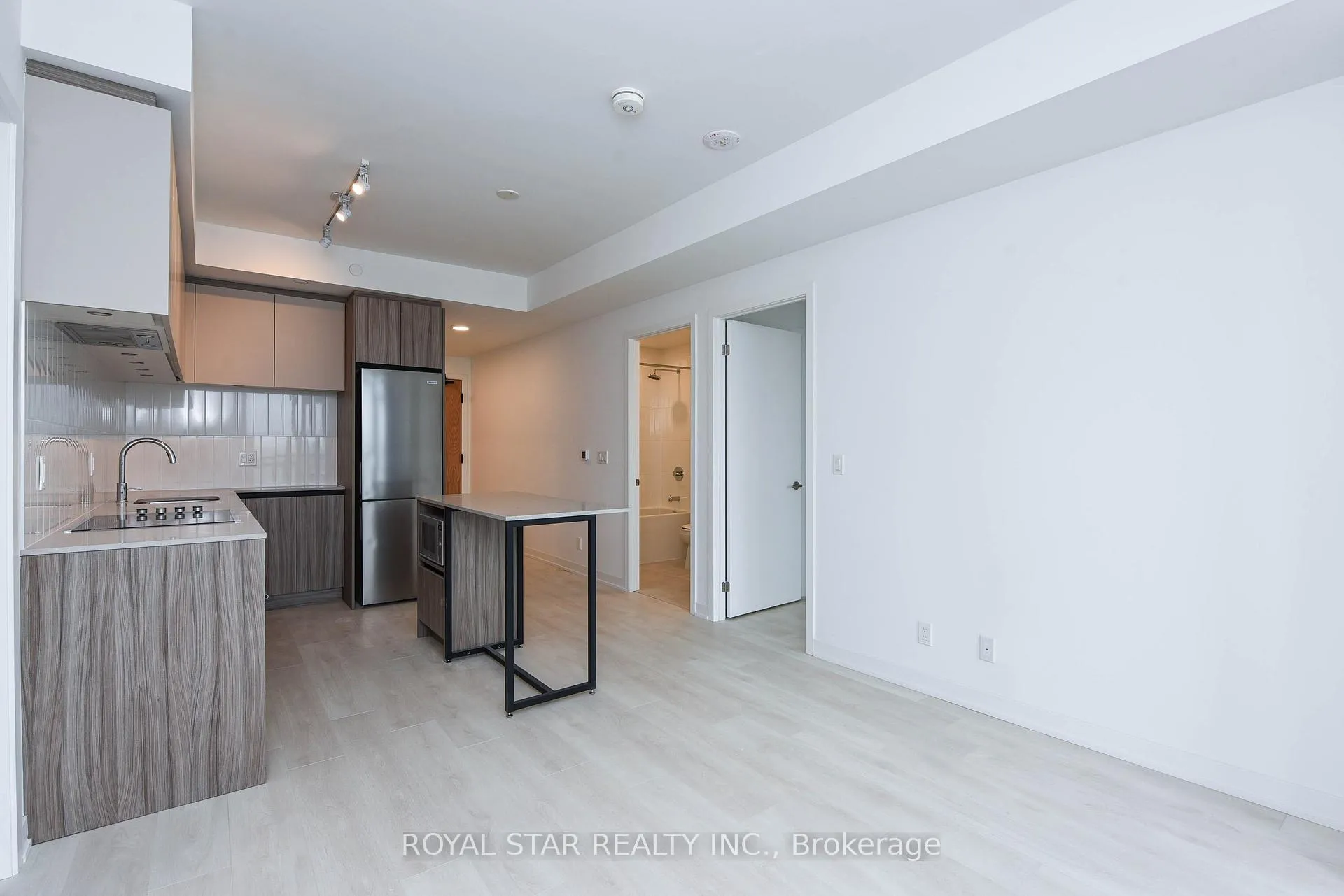 Photo 16 of Unit 1502, 7950 Bathurst Street, Vaughan, Beverley Glen — HOMEH