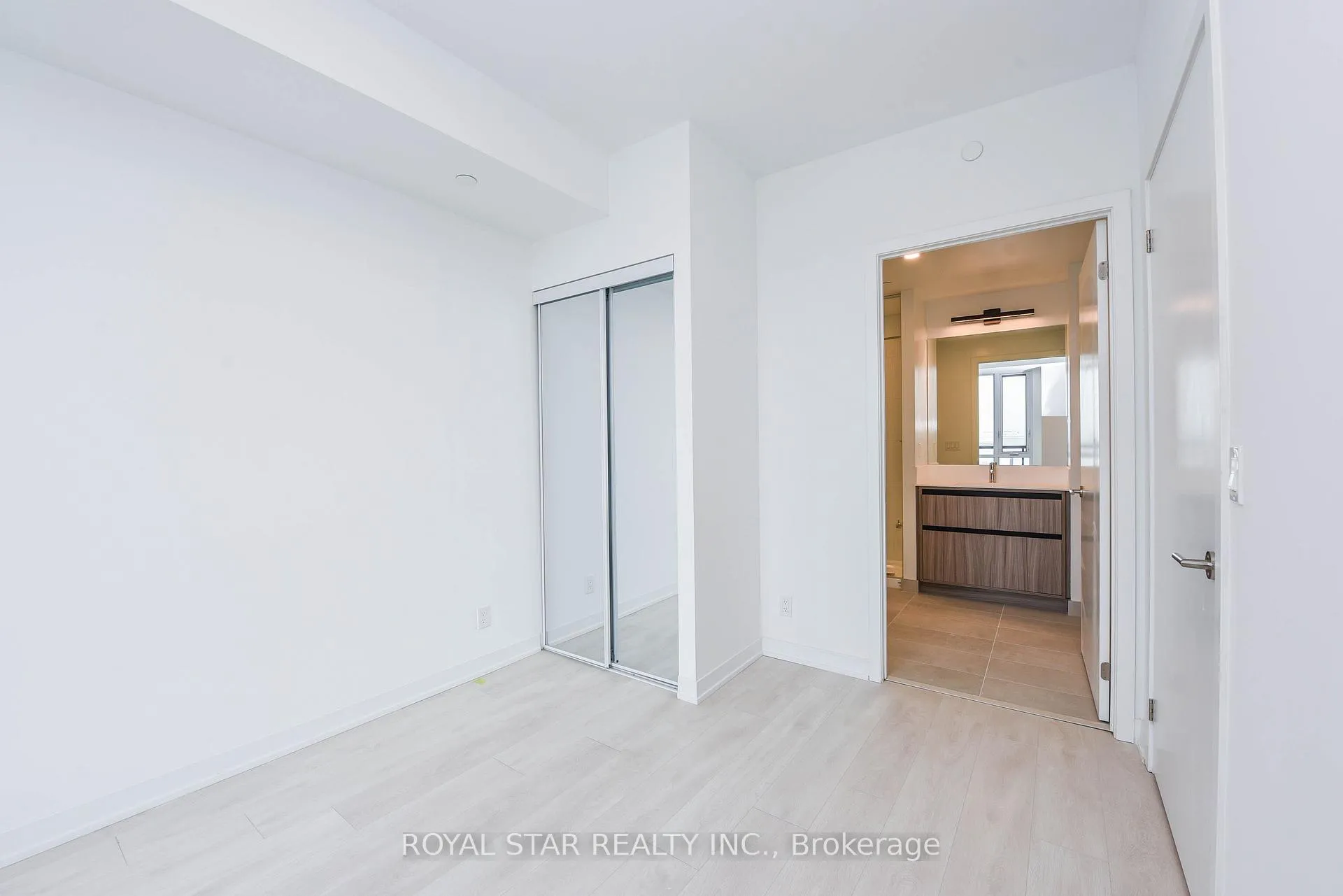 Photo 22 of Unit 1502, 7950 Bathurst Street, Vaughan, Beverley Glen — HOMEH