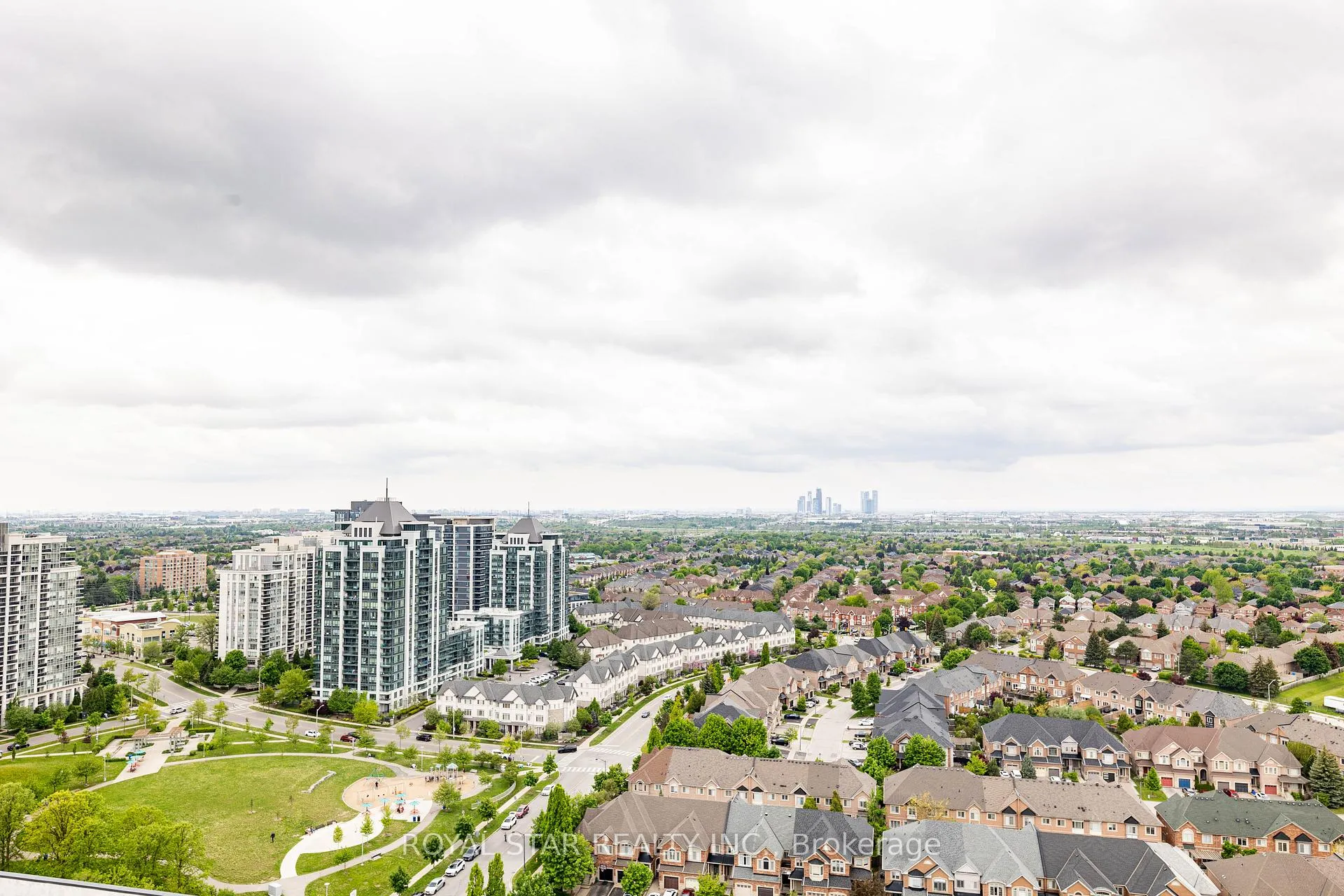 Photo 37 of Unit 1502, 7950 Bathurst Street, Vaughan, Beverley Glen — HOMEH