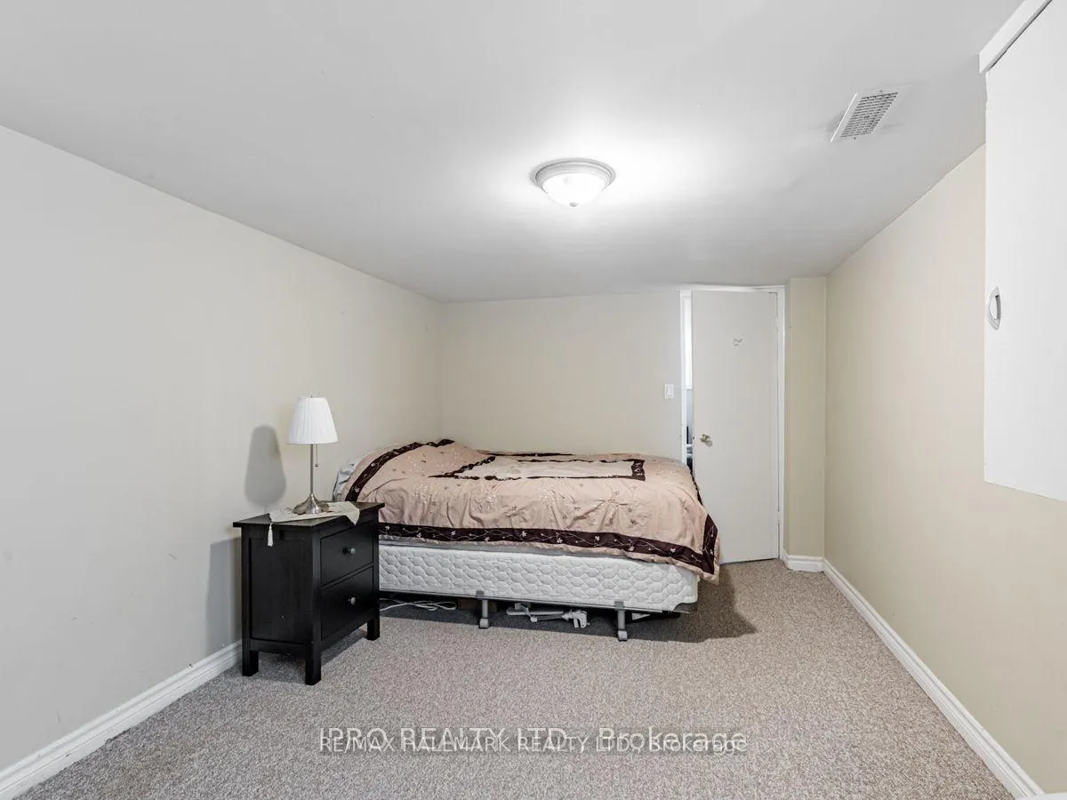 Photo 16 of 46 Tiago Avenue, Toronto, O'Connor-Parkview — HOMEH