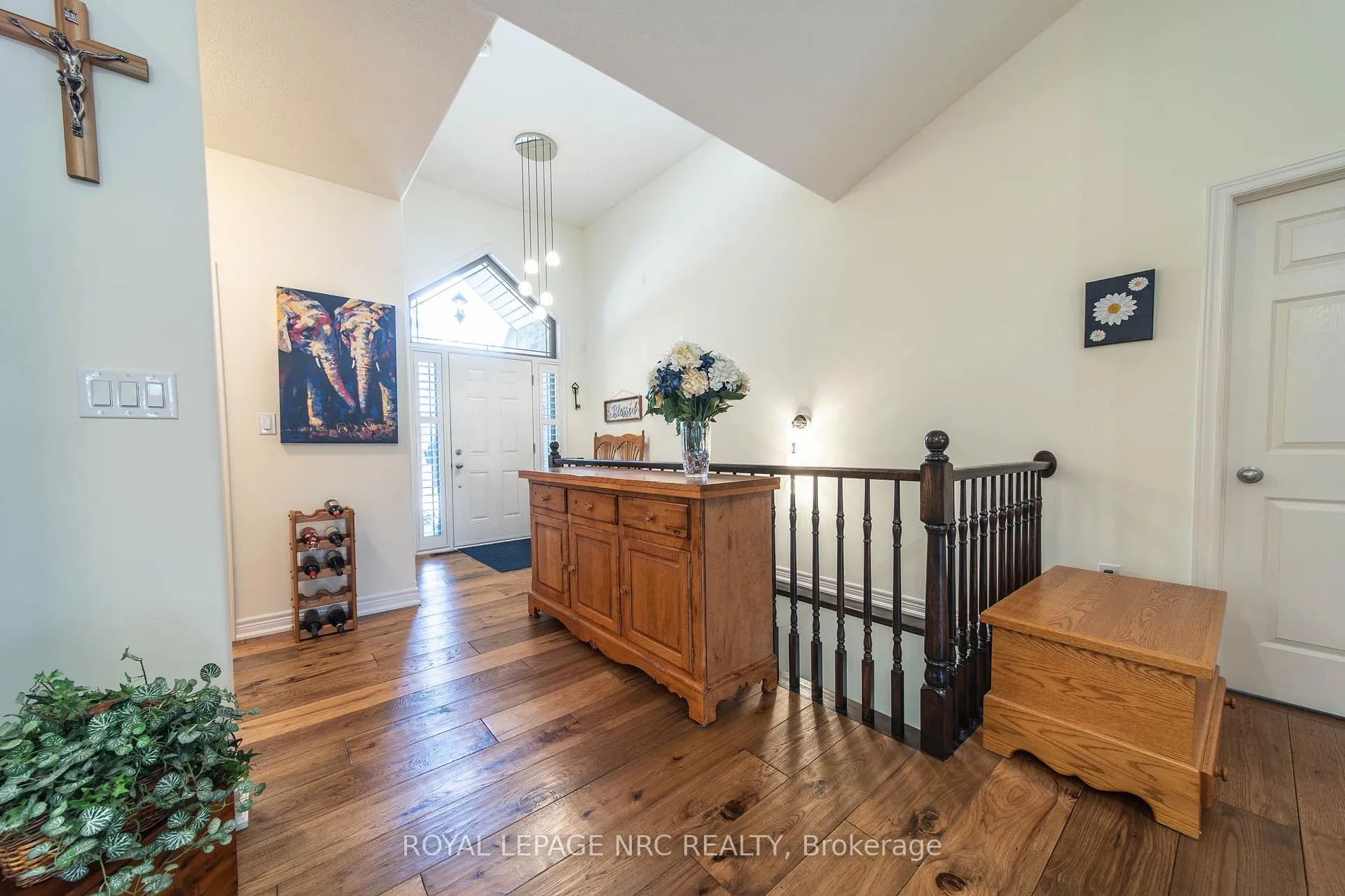 Photo 3 of Unit 39, 9440 Eagle Ridge Drive, Niagara Falls, Forestview — HOMEH