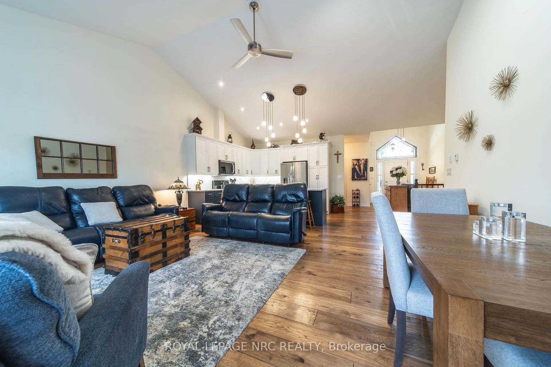 Photo 4 of Unit 39, 9440 Eagle Ridge Drive, Niagara Falls, Forestview — HOMEH