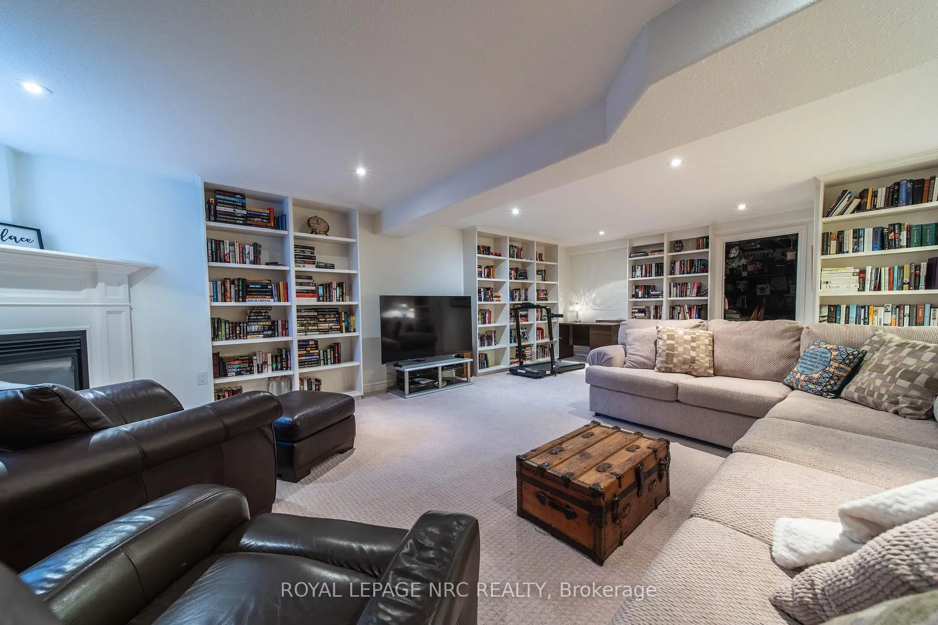 Photo 16 of Unit 39, 9440 Eagle Ridge Drive, Niagara Falls, Forestview — HOMEH