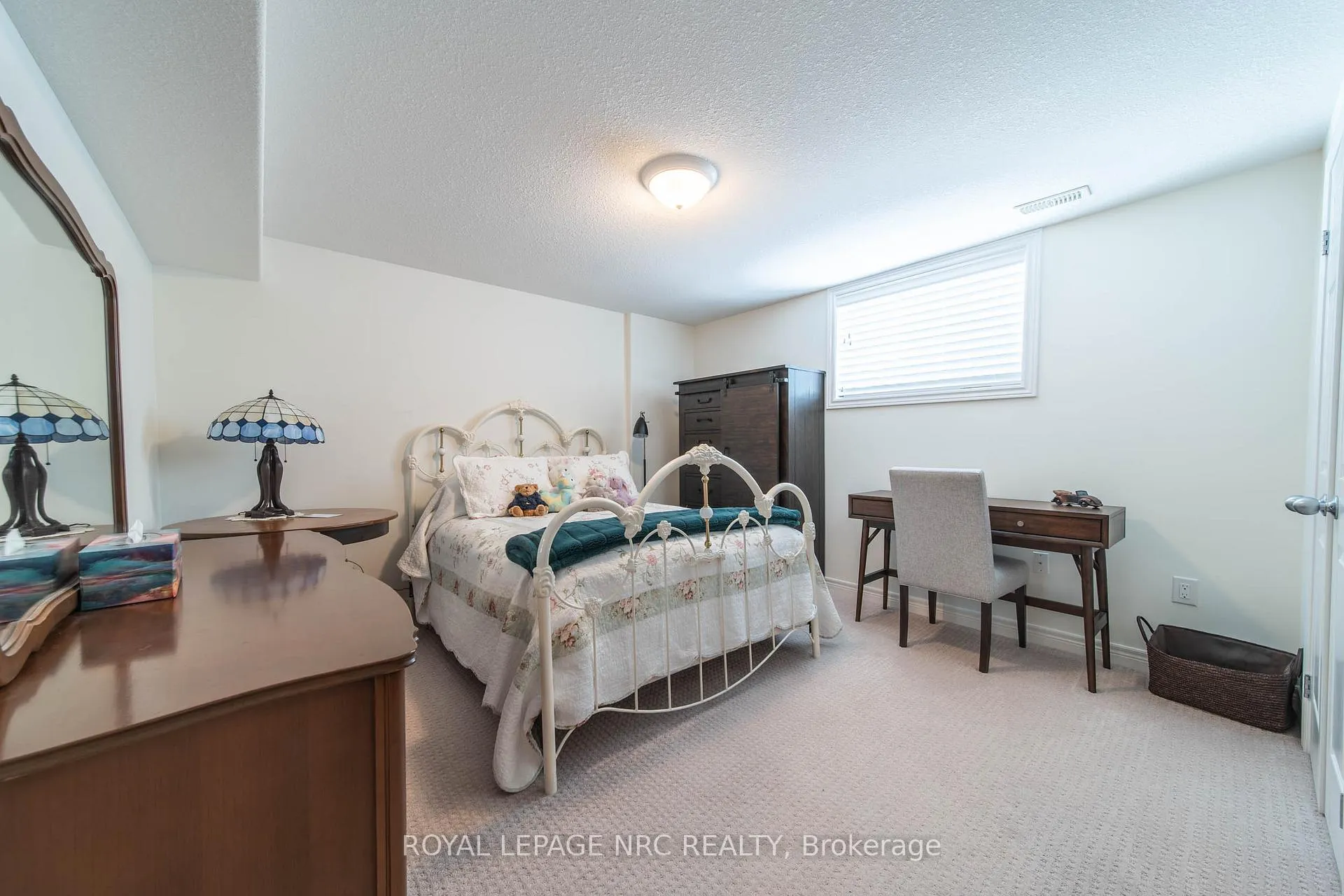 Photo 19 of Unit 39, 9440 Eagle Ridge Drive, Niagara Falls, Forestview — HOMEH