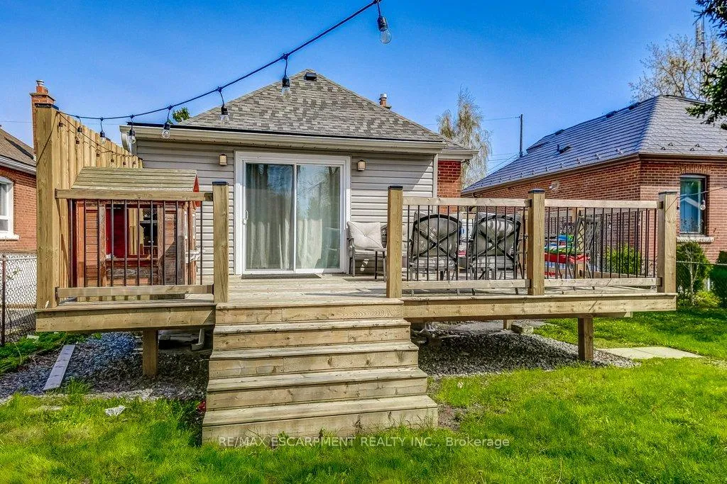 Photo 37 of 30 East 15TH Street, Hamilton, Inch Park — HOMEH