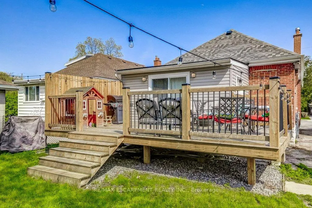 Photo 38 of 30 East 15TH Street, Hamilton, Inch Park — HOMEH